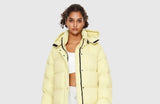 Guide to Choosing the Perfect Women's Down Jacket for Winter 2024