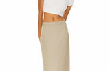 Breezy & Beautiful: How to Style Your Orolay Skirt for Summer 2025