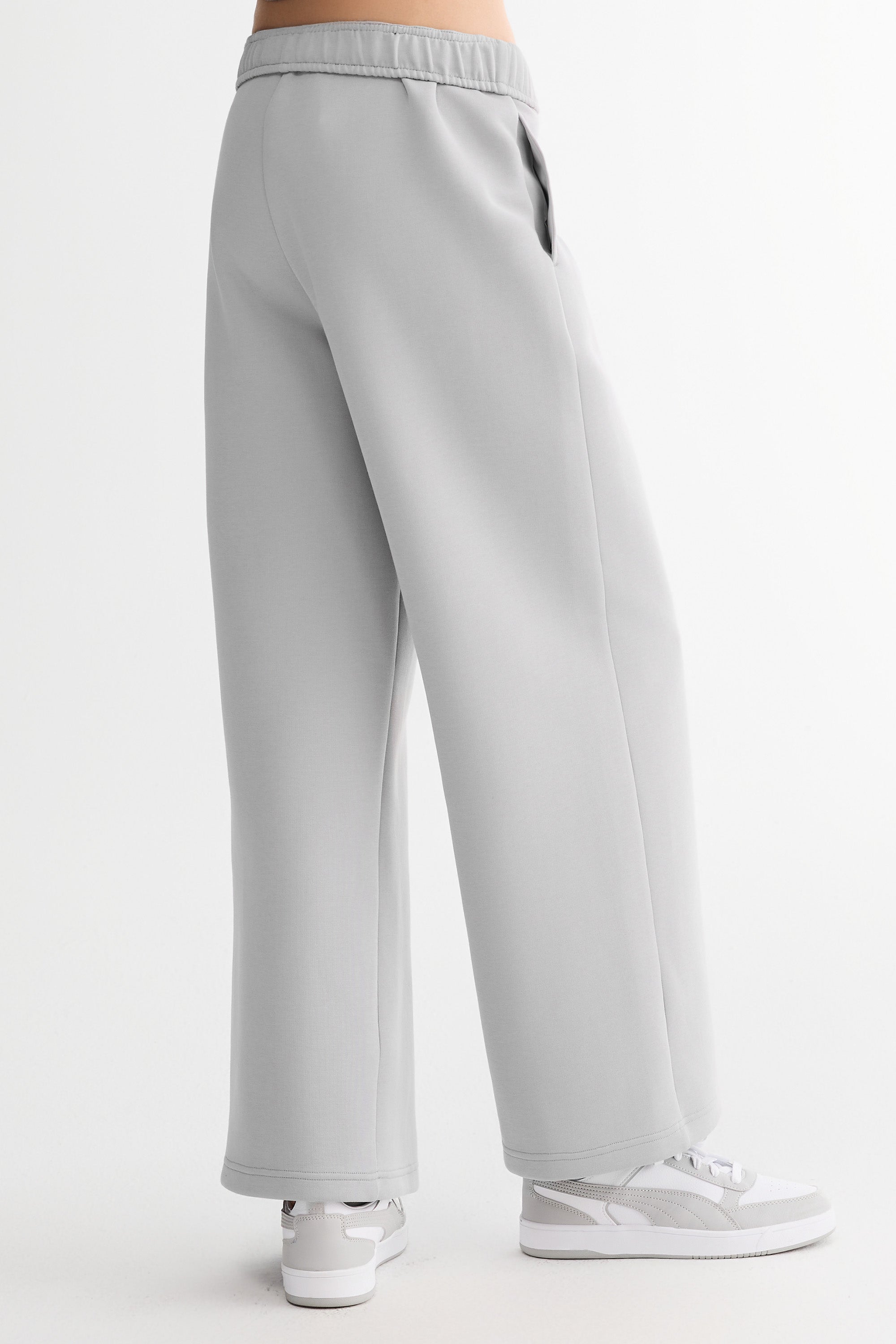 OROLAY Air Layer Wide-Leg Sweatpants #color_gray