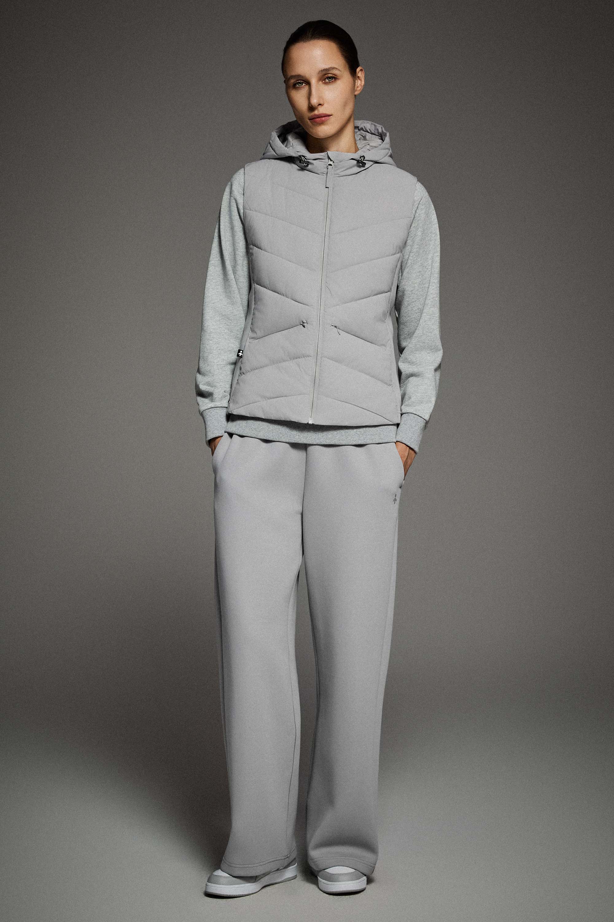 OROLAY Air Layer Wide-Leg Sweatpants #color_gray