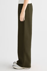 OROLAY Air Layer Wide-Leg Sweatpants #color_olive