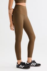 FlexSeam™ High-Waisted Signature 7/8 Leggings #color_brown