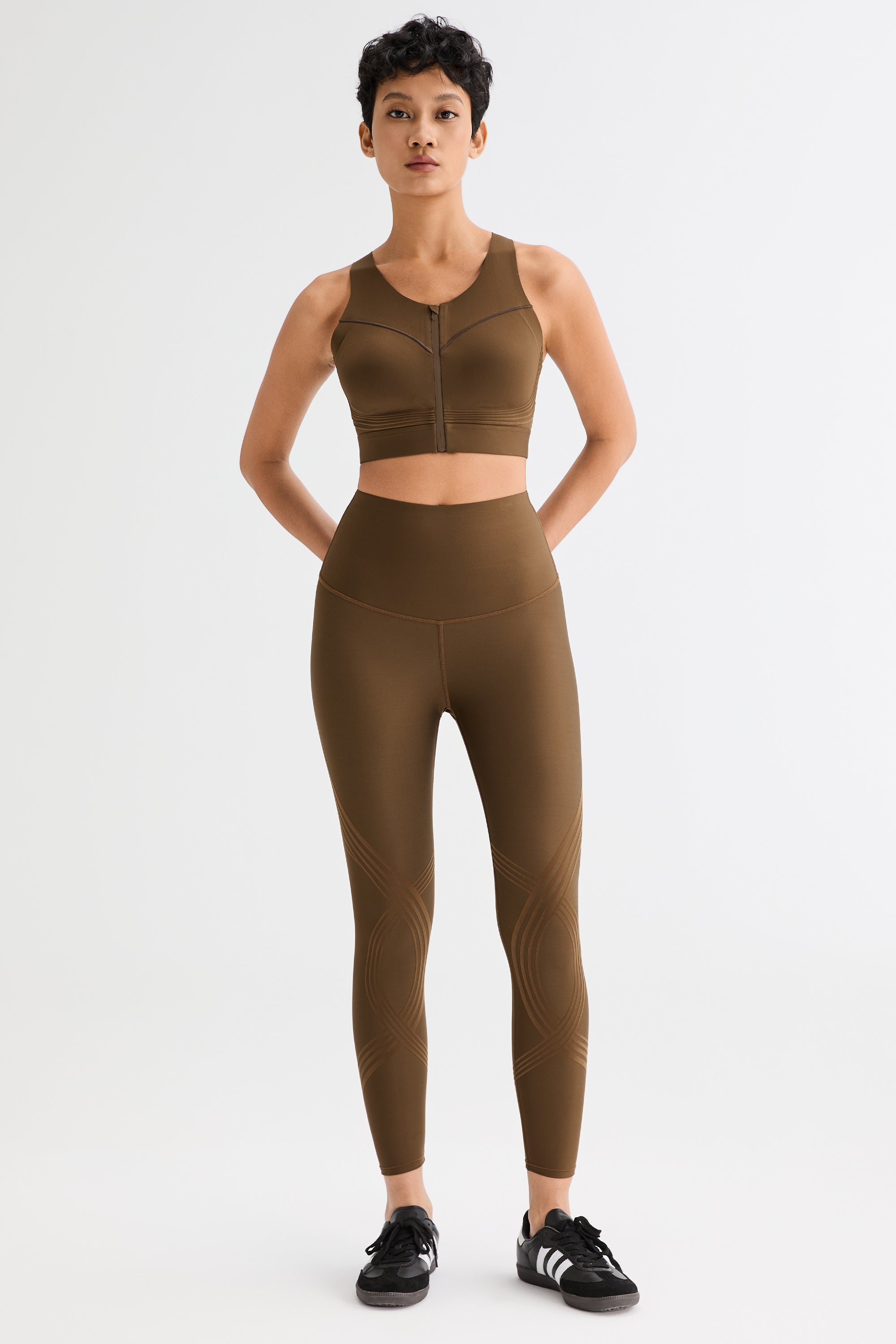 FlexSeam™ High-Waisted Signature 7/8 Leggings #color_brown