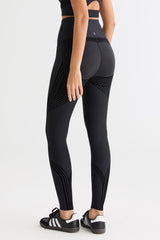 FlexSeam™ High-Waisted Signature Full Length Leggings #color_black