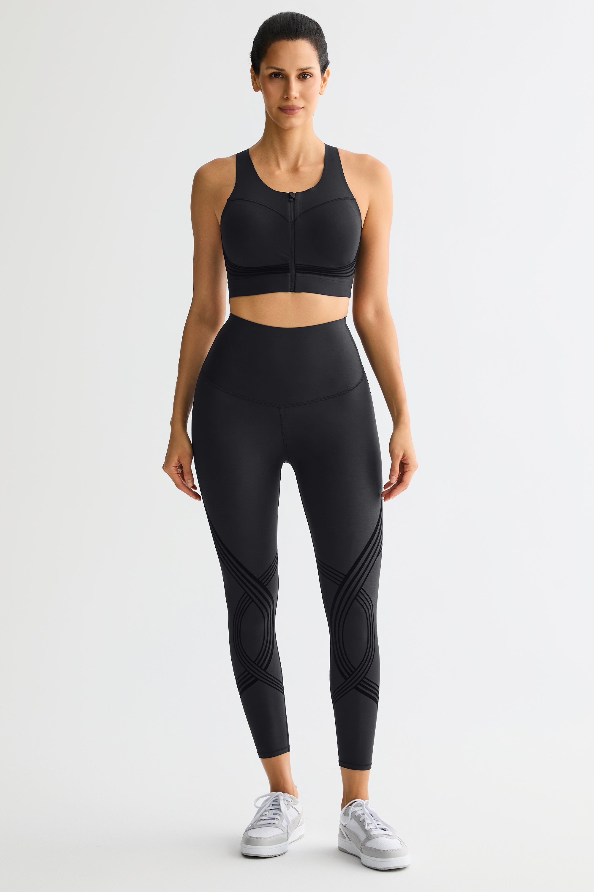 FlexSeam™ High-Waisted Signature 7/8 Leggings #color_black