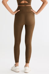 FlexSeam™ High-Waisted Timeless 7/8 Leggings #color_brown