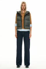 Orolay Hooded Puffer Down Vest Cropped Zip Up Lightweight #color_dark Green