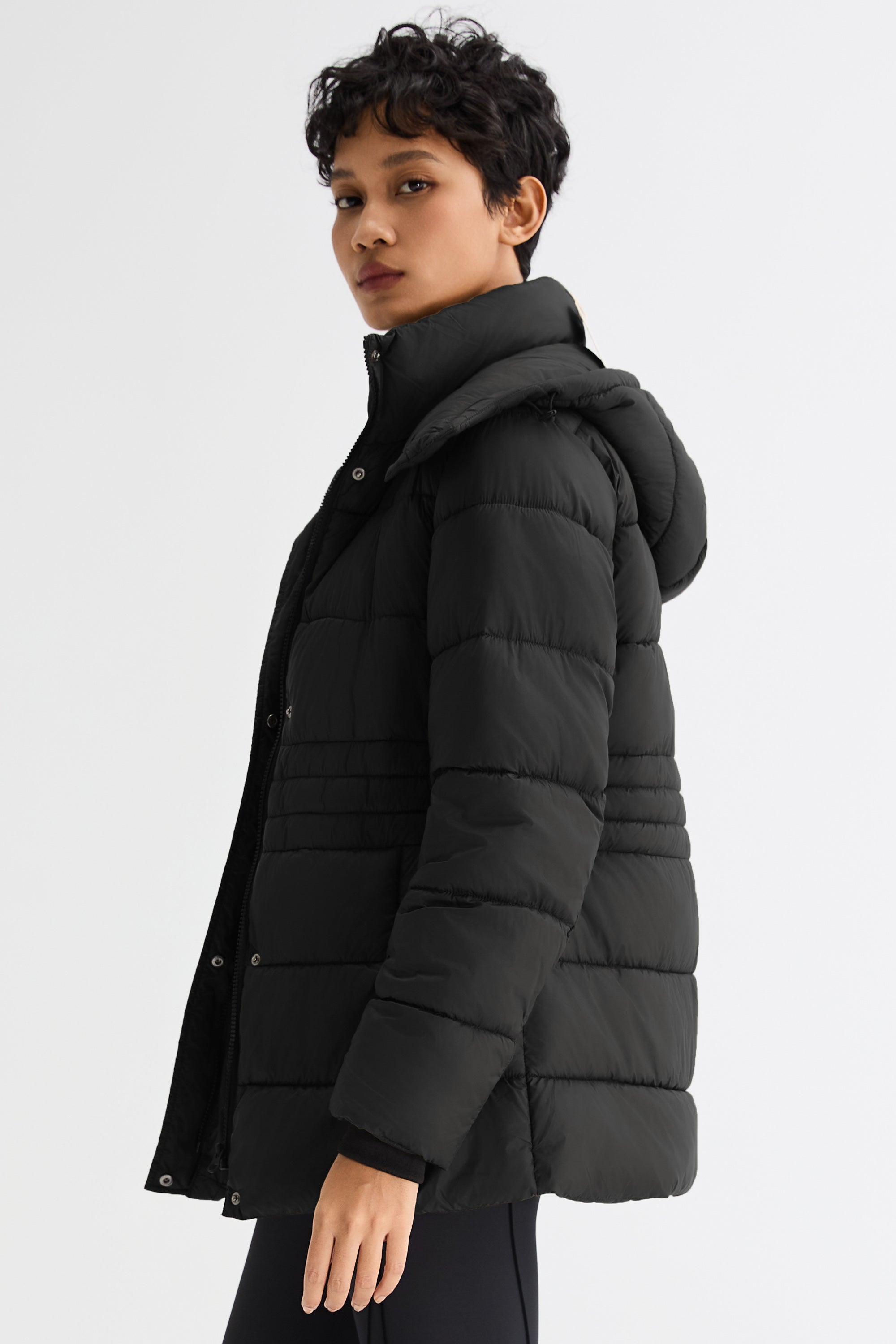 Orolay Hooded Quilted Everyday Puffer Jacket #color_black
