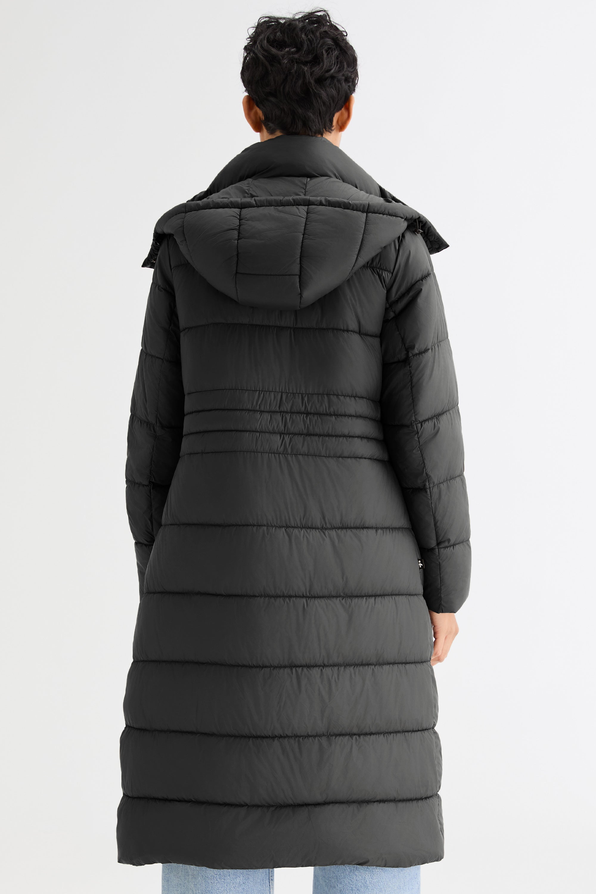 Orolay Long Hooded Quilted Puffer Jacket #color_black
