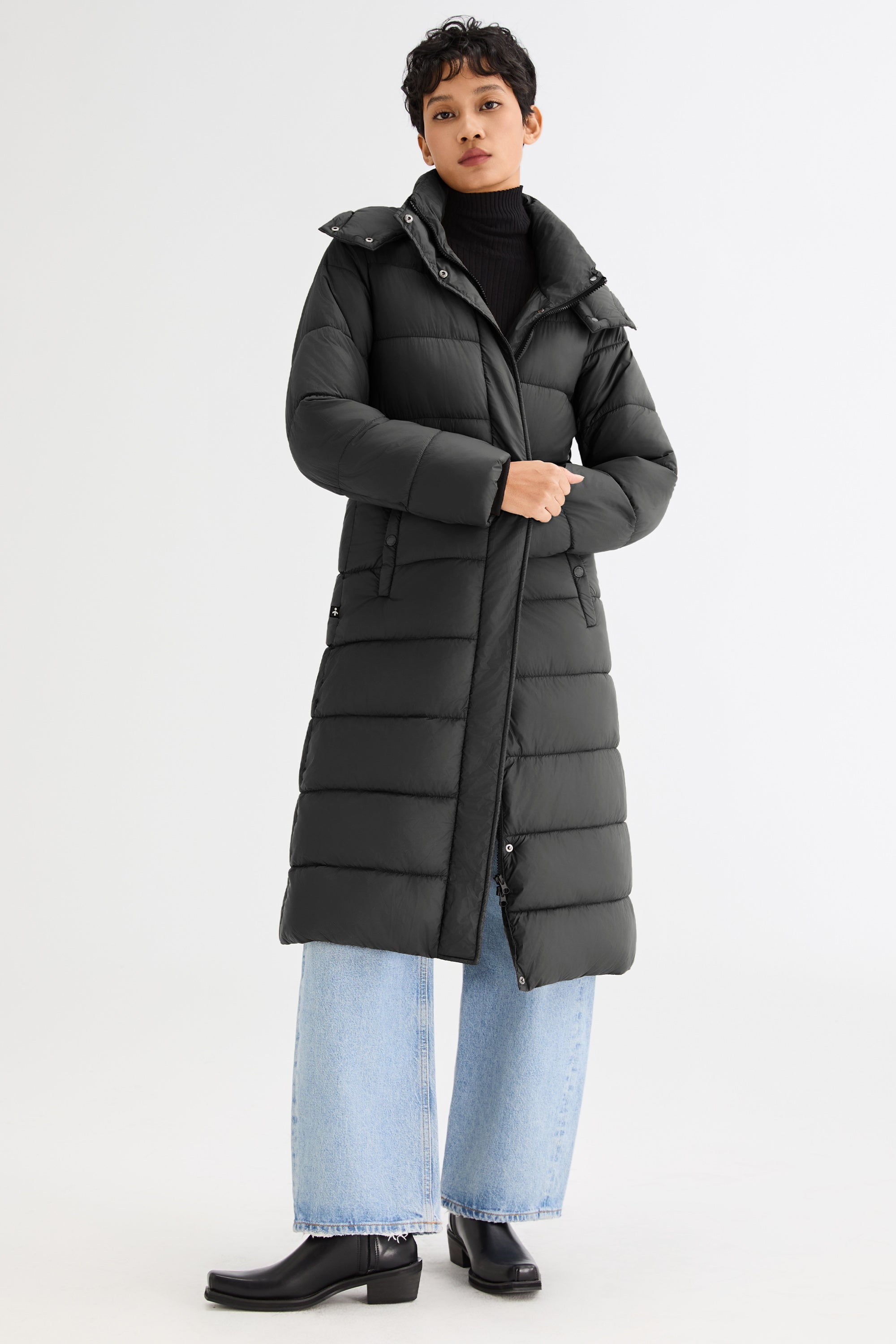 Orolay Long Hooded Quilted Puffer Jacket #color_black