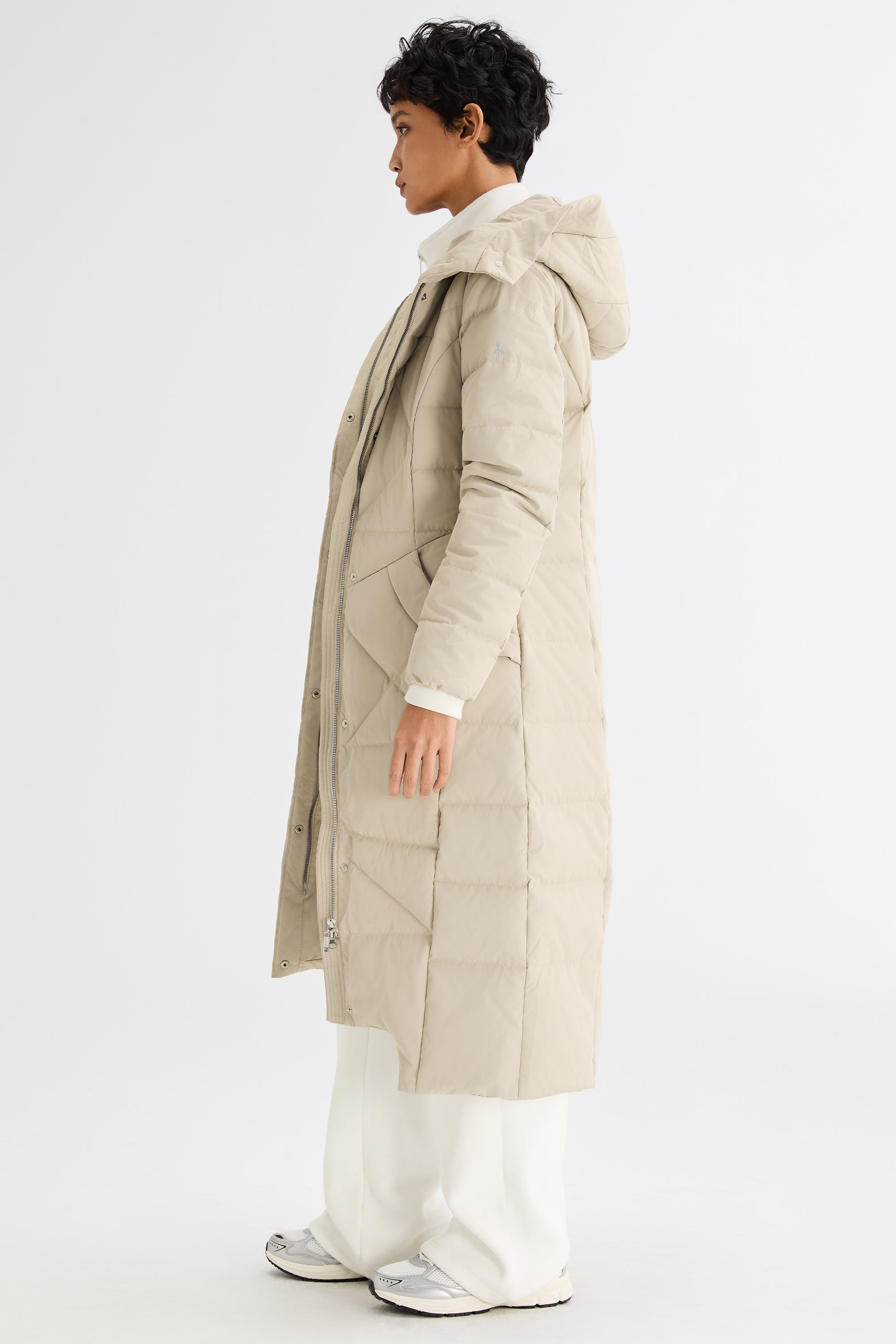 Orolay Long Maxi Down Coat with Hood women #color_Tofu