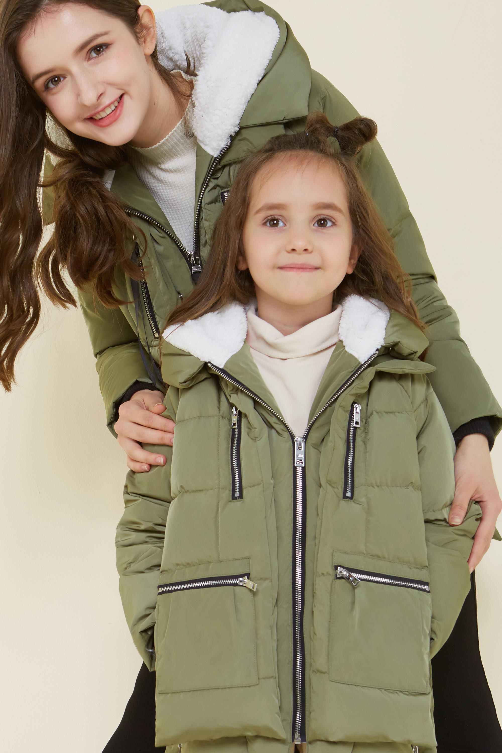 Orolay 092 Classics Kids Thickened Hooded Down Coat #color_green