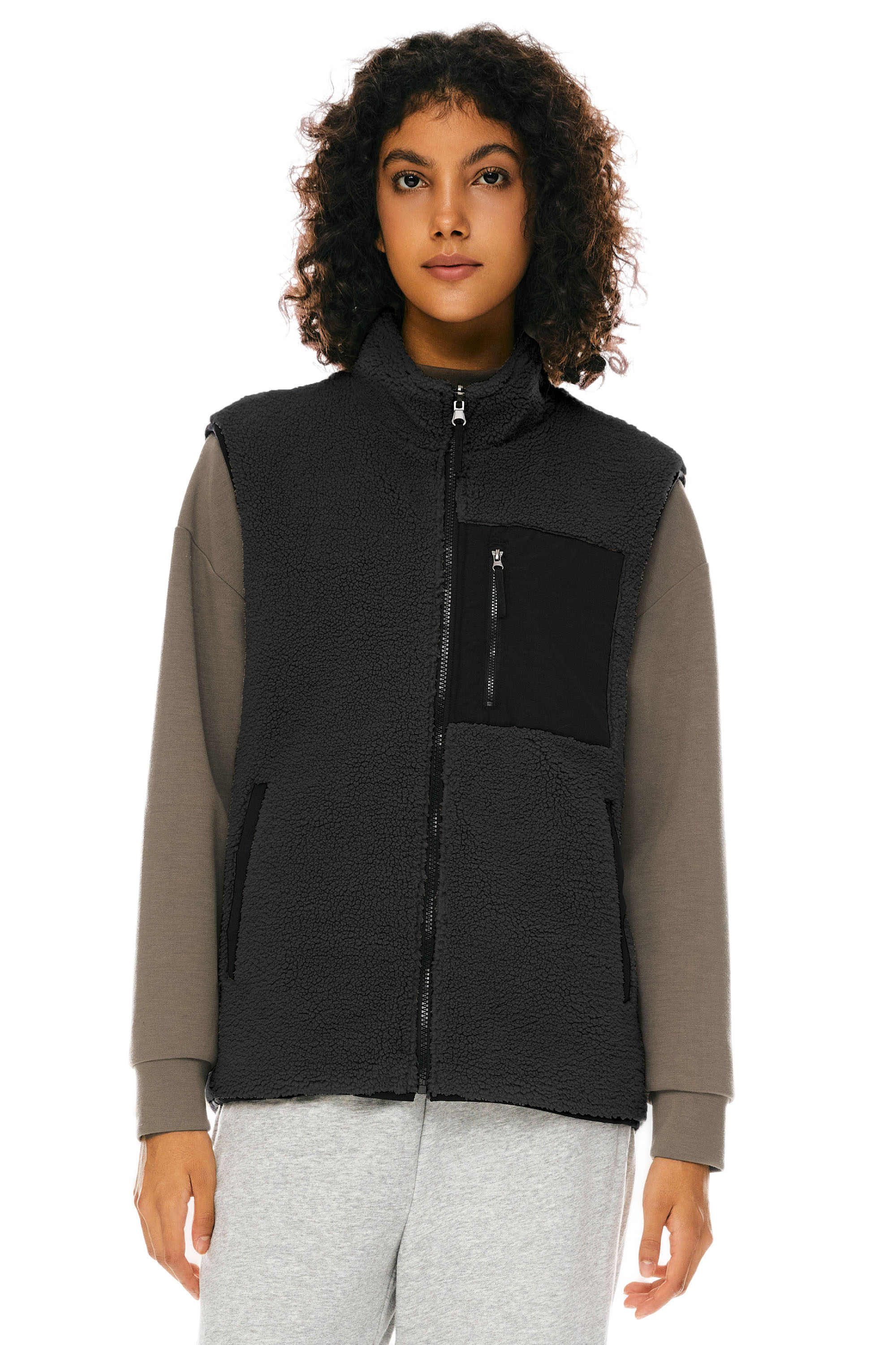 Orolay Fleece Reversible Vest Sherpa with Pockets #color_darkgray