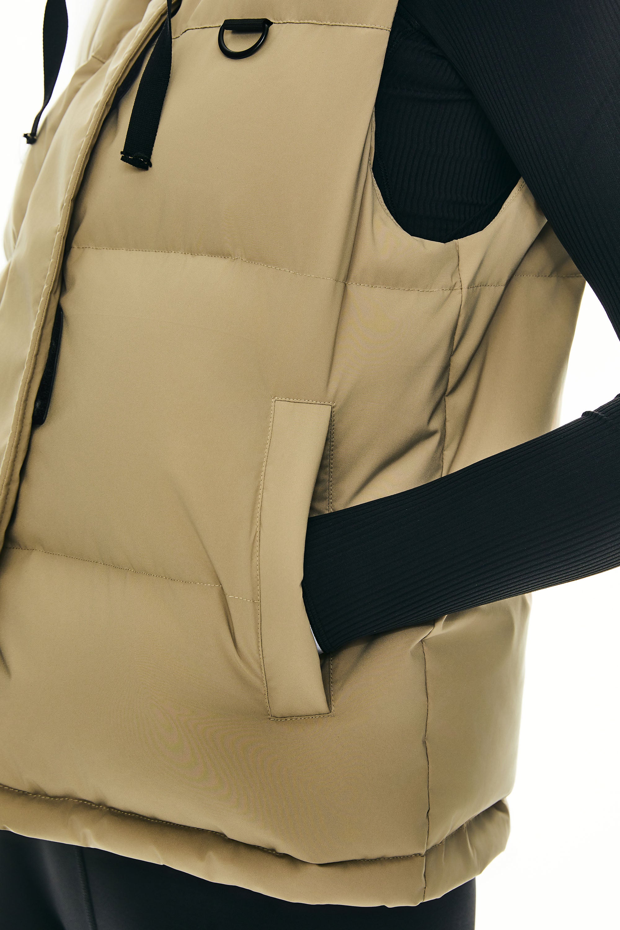 Orolay Puffer Down Vest Hooded Cropped Zip Up #color_Khaki