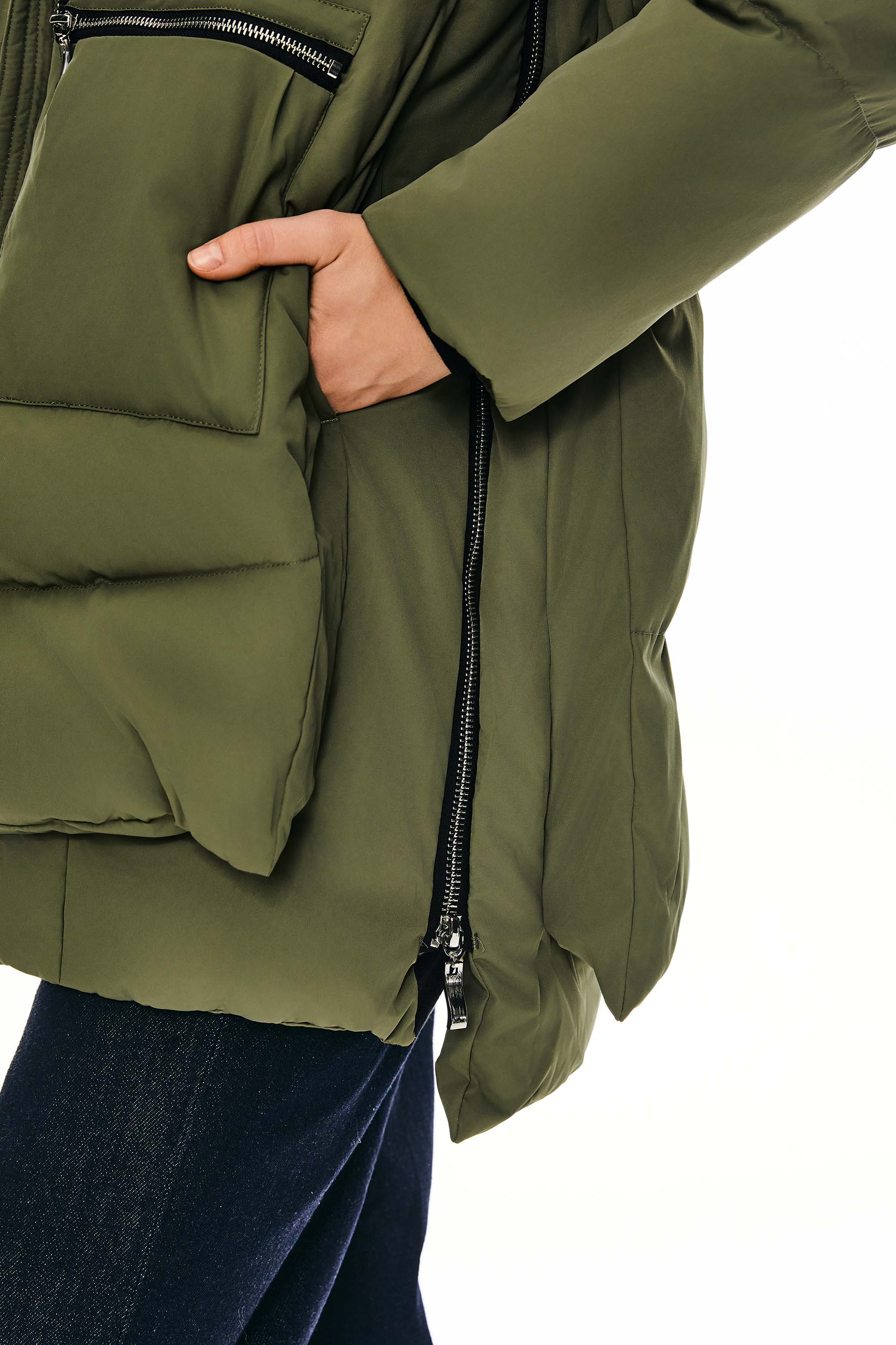 Orolay-092 Classics Thickened Down Jacket with Faux Fur Hood #color_green