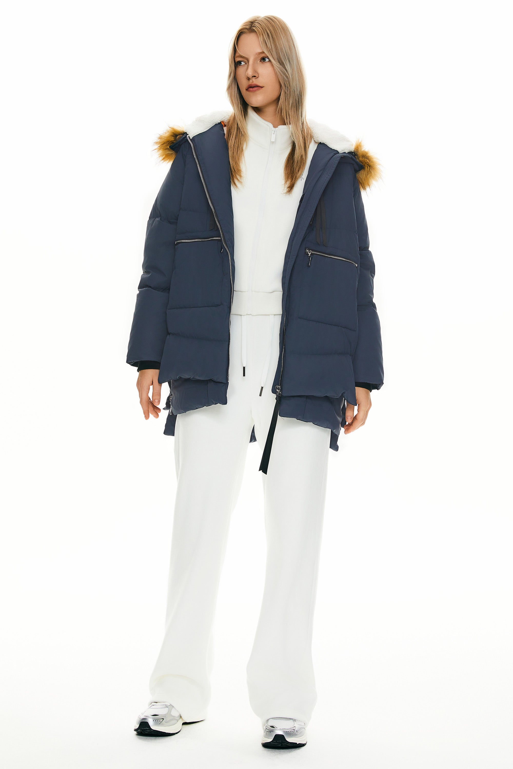 Orolay 092 Classics Thickened Down Jacket with Faux Fur Hood women #color_navy