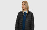 Travel Smart: How to Choose the Perfect Lightweight Jacket for Your Trip
