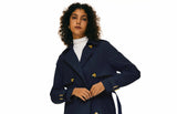 Les Couleurs et Motifs les Plus Audacieux des Trench-Coats en 2025 : Ce qui est à la Mode et Comment les Porter