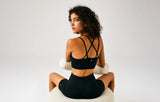 De estudio a calle: Looks de activewear de Orolay elegantes para días soleados