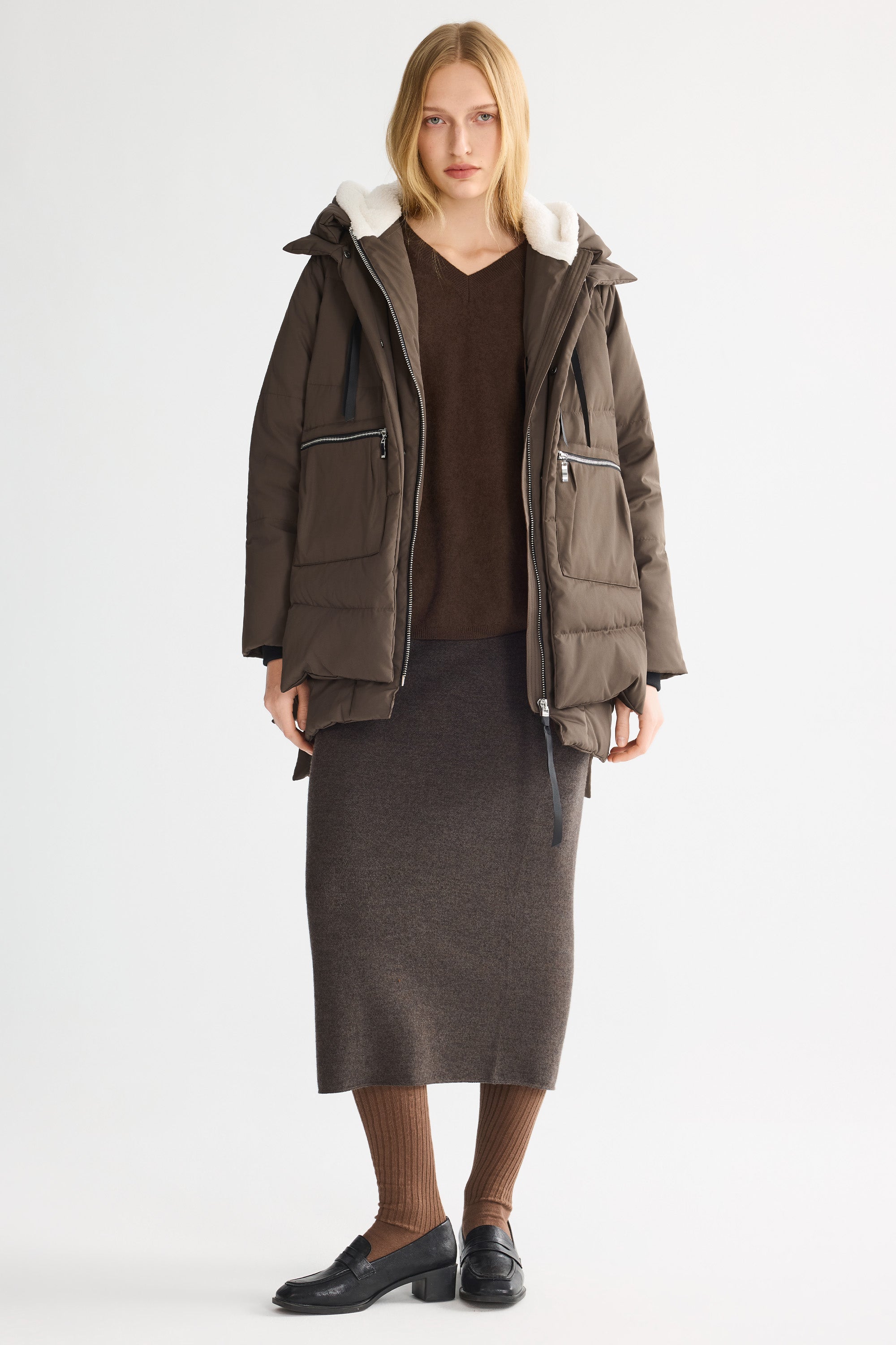 Orolay 092 Classics Women's Thickened Down Jacket #color_coffee