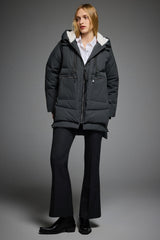 Orolay 092 Classics Women's Thickened Down Jacket #color_darkgray