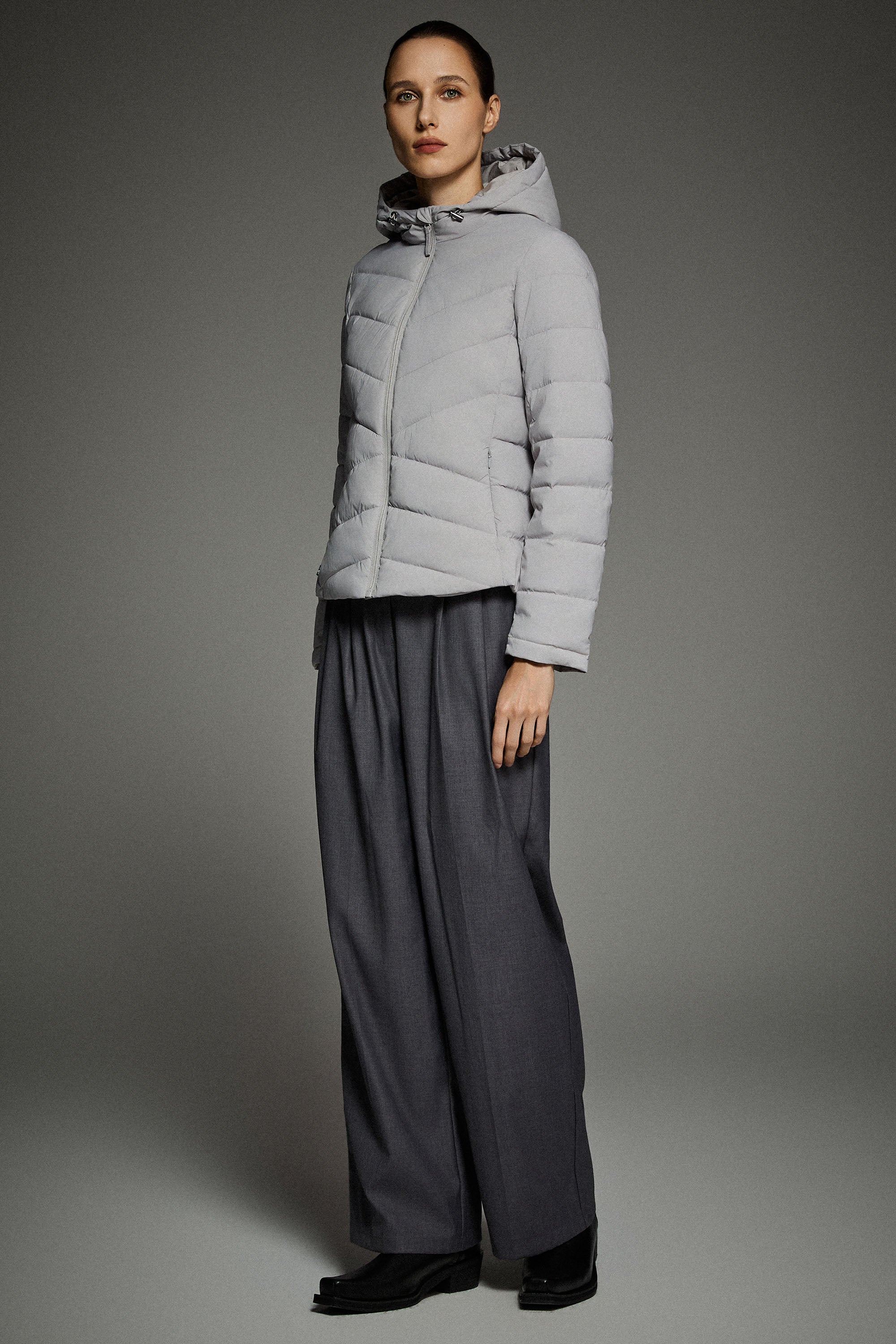 Flattering Quilted Puffer Lightweight Jacket with Hood #color_gray