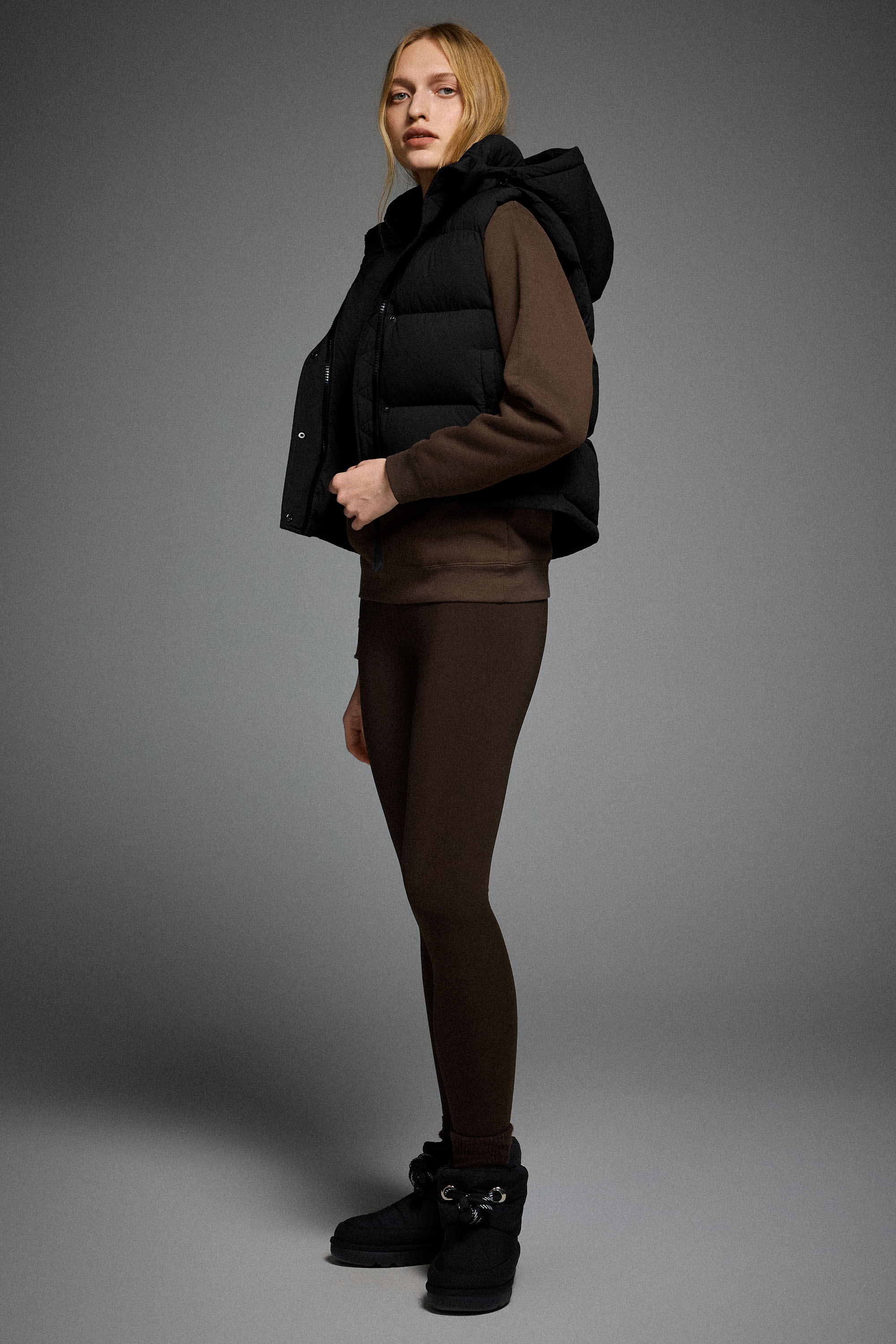 Orolay-Aurora Hooded Puffer Vest-#color_Black