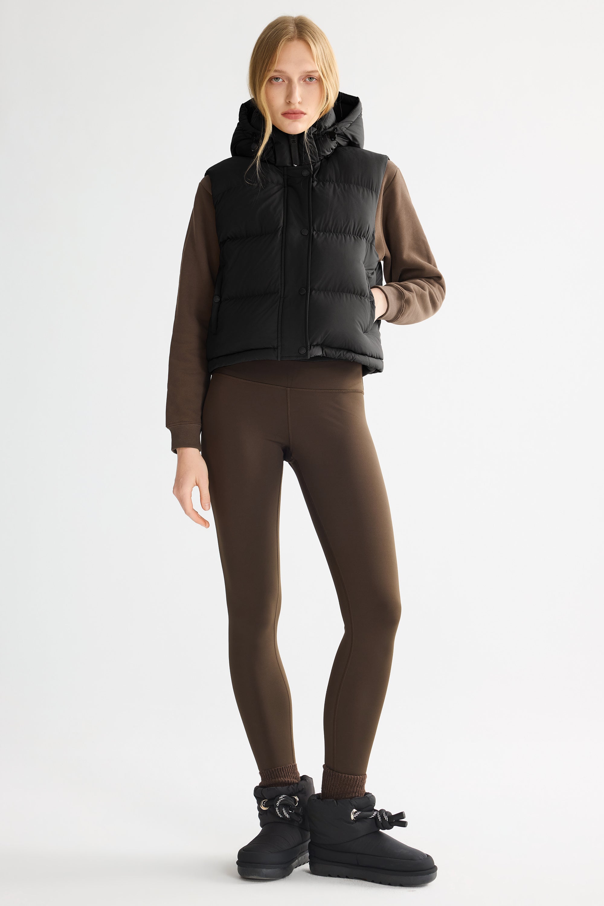 Orolay-Aurora Hooded Puffer Vest-#color_Black
