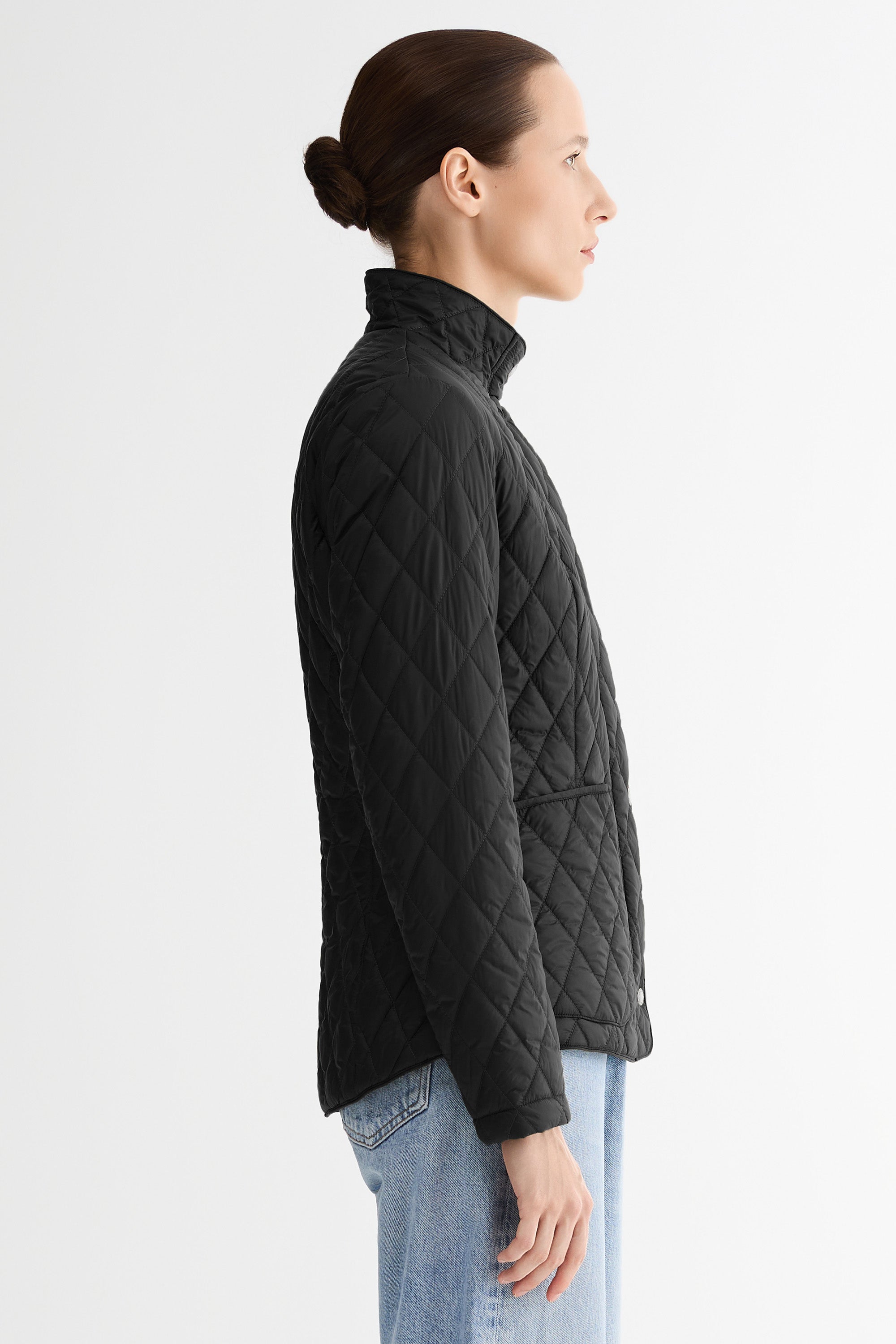 Classic Slim-Fit Lightweight Jacket #color_black