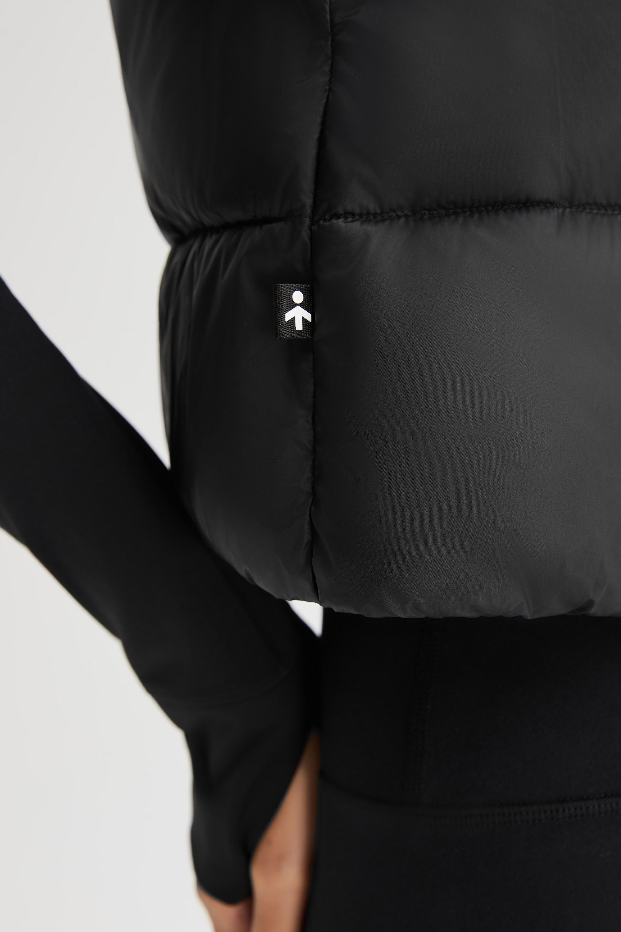 Orolay-Cropped Puffer Down Vest-#color_Black