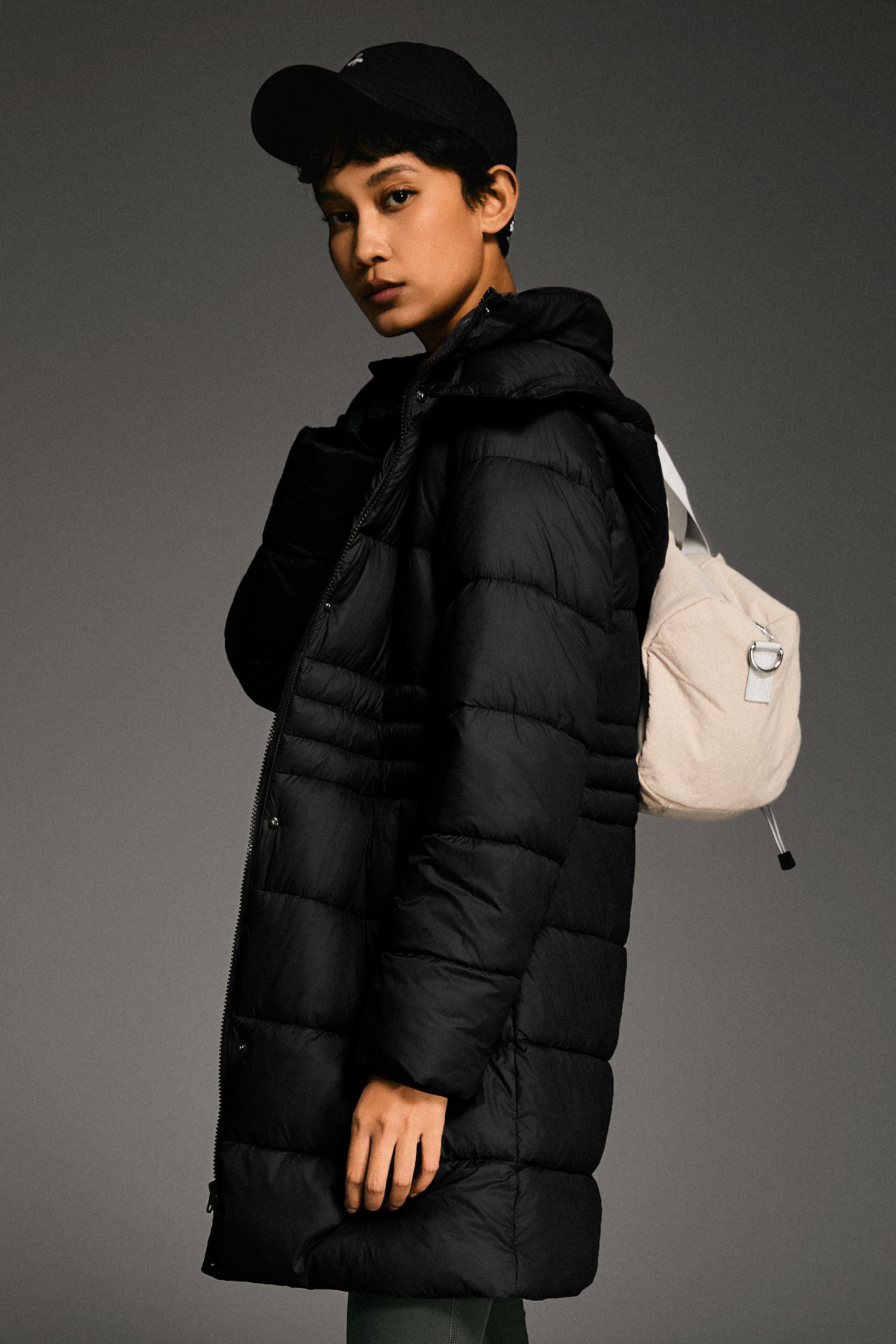 Everyday Insulated Puffer with Hood #color_black