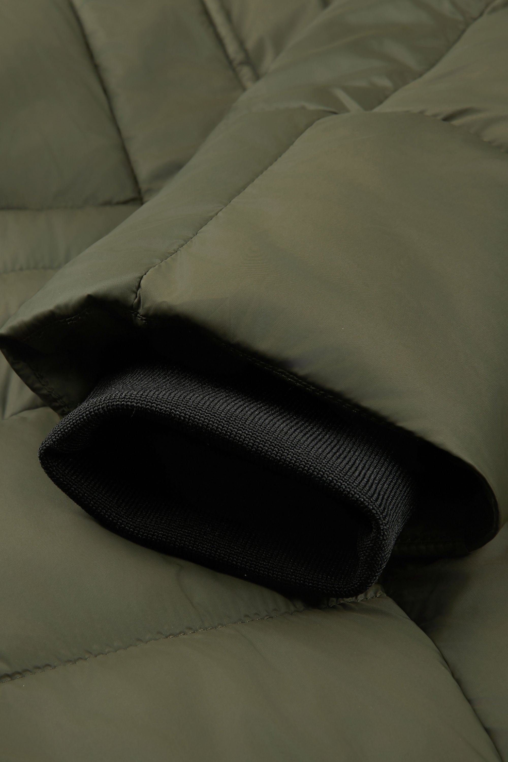 Everyday Insulated Puffer with Hood #color_olive