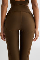 FlexSeam™ High-Waisted Timeless 7/8 Leggings #color_brown