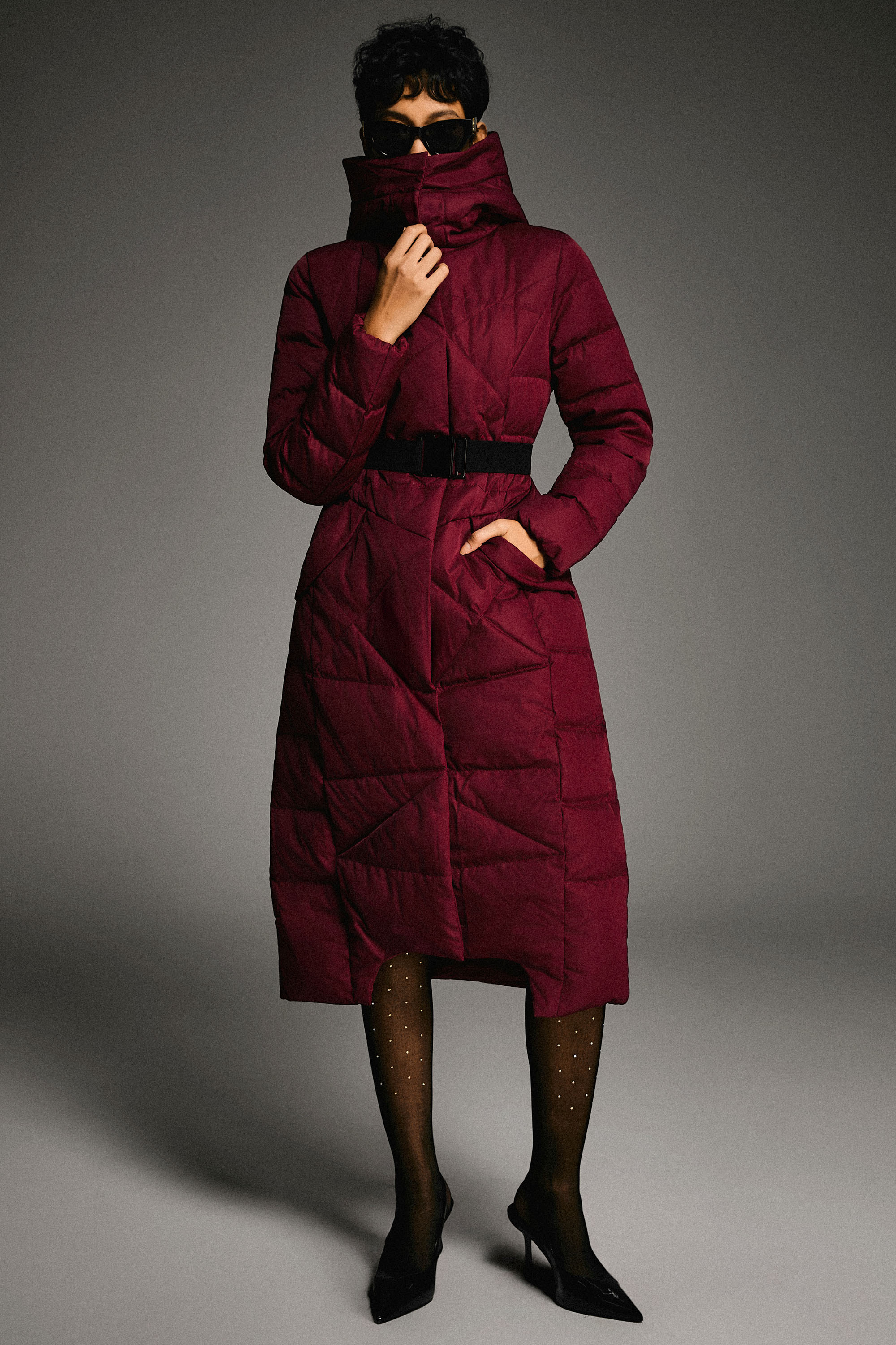 Orolay Long Maxi Down Coat with Hood women #color_Red Dahlia