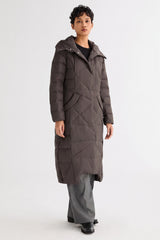 Orolay Long Maxi Down Coat with Hood women #color_coffee