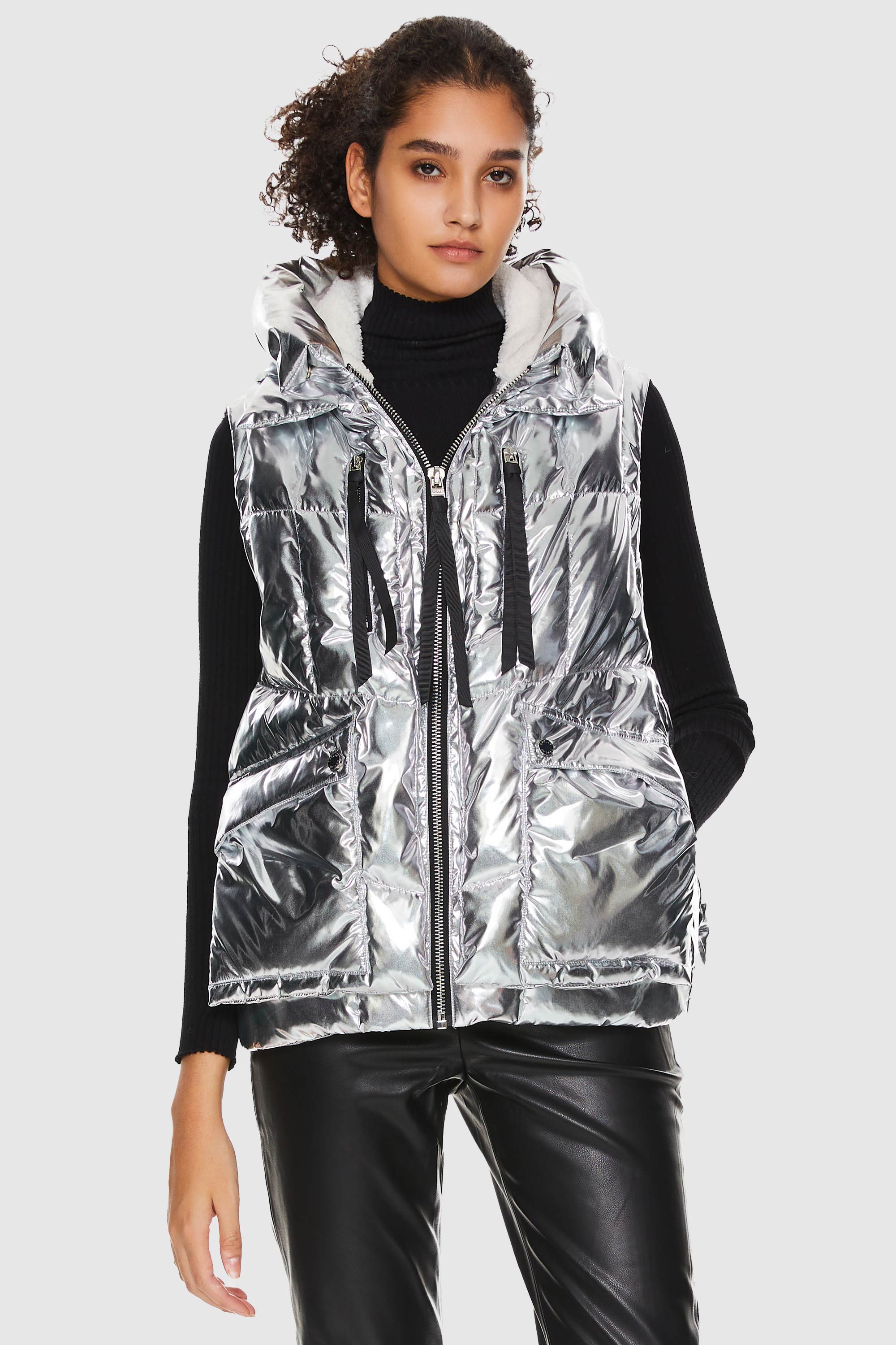 Orolay-092 Cosmos Cropped Chrome Down Vest-#color_Metallic Silver