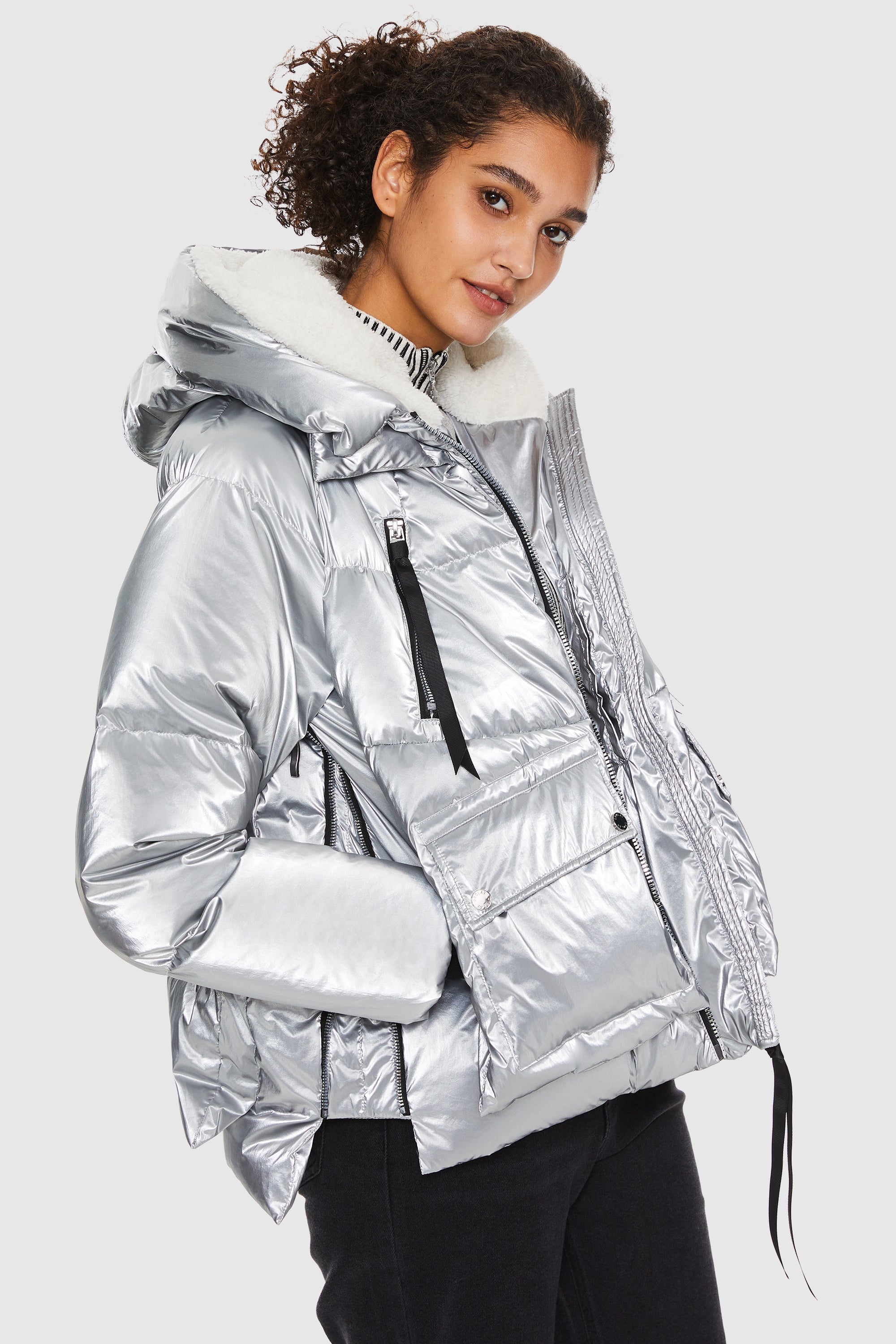 Orolay-092 Cosmos Cropped Crome Down Jacket-#color_Metallic Silver