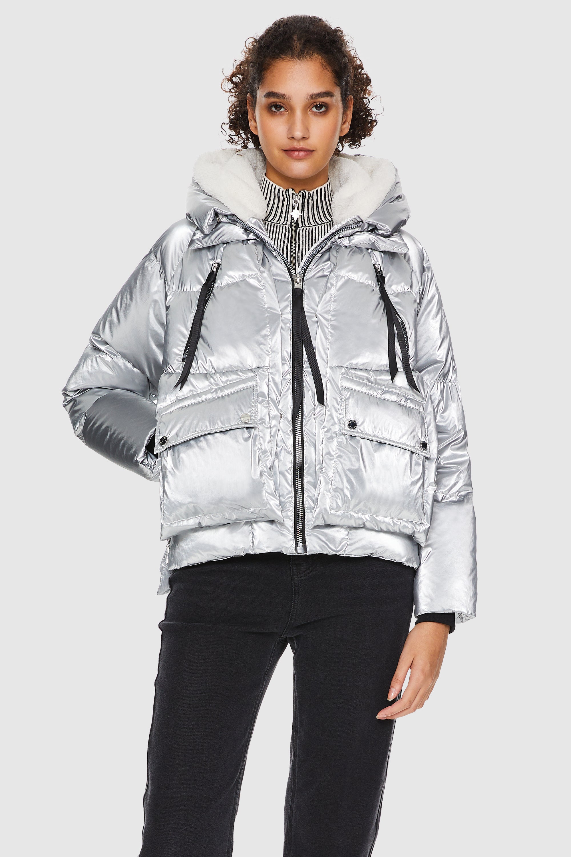 Orolay-092 Cosmos Cropped Crome Down Jacket-#color_Metallic Silver