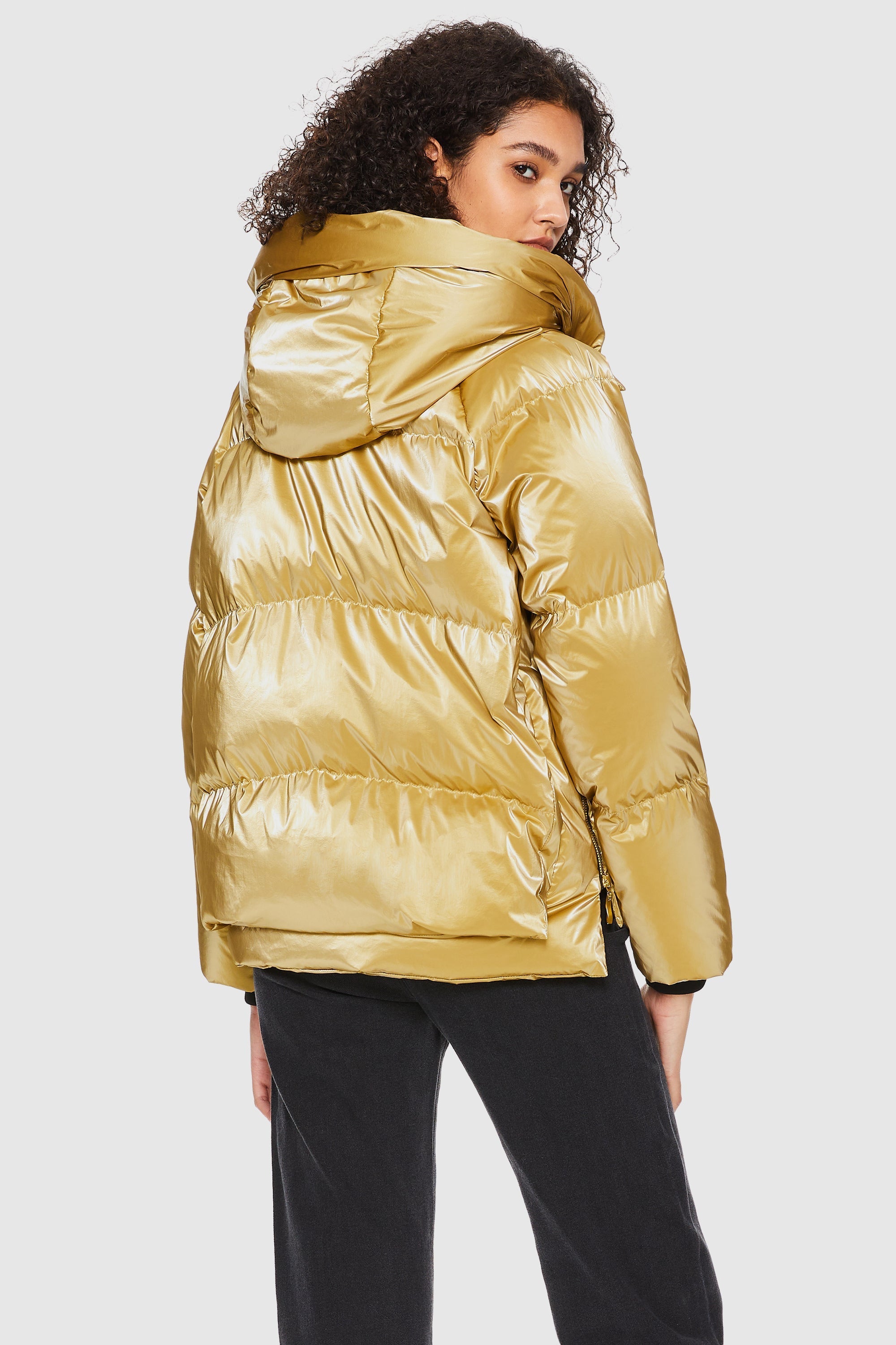 Orolay-092 Cosmos Cropped Crome Down Jacket-#color_Metallic Golden