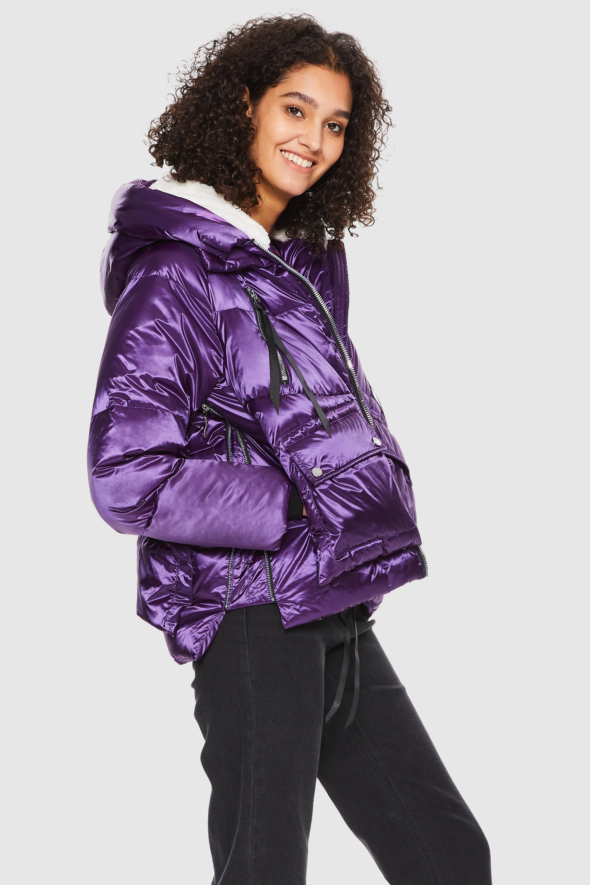 Orolay-092 Cosmos Cropped Crome Down Jacket-#color_Metallic Purple