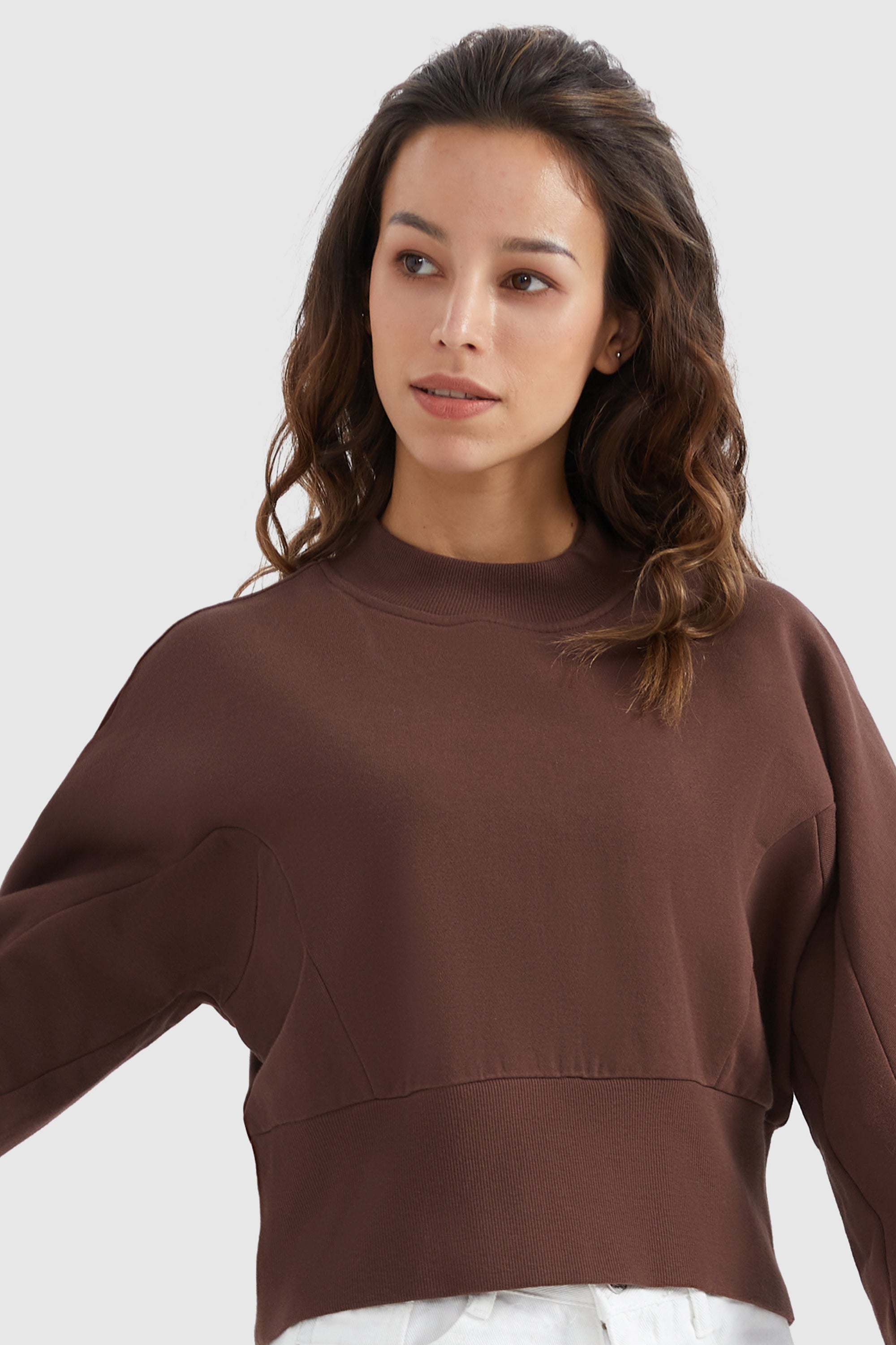 Orolay-Crewneck Drop Shoulder Cropped Sweatshirt-#color_Nuthatch