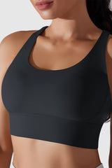 Orolay-Padded Criss Cross Strappy Sports Bras-#color_Black