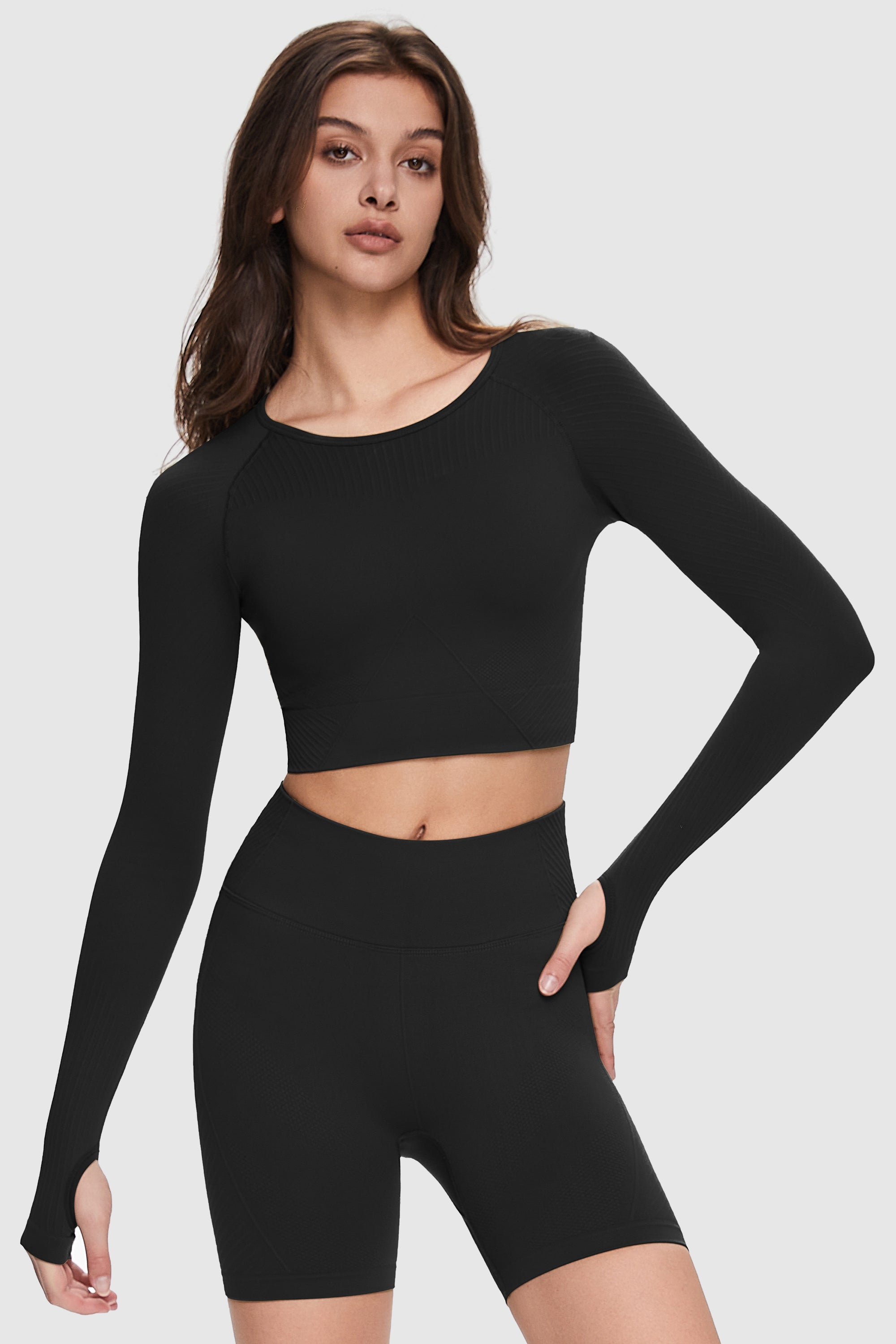 Orolay-Seamless Crop Athletic Tops-Image 1 of Seamless Crop Athletic Tops from Orolay - #color_Black