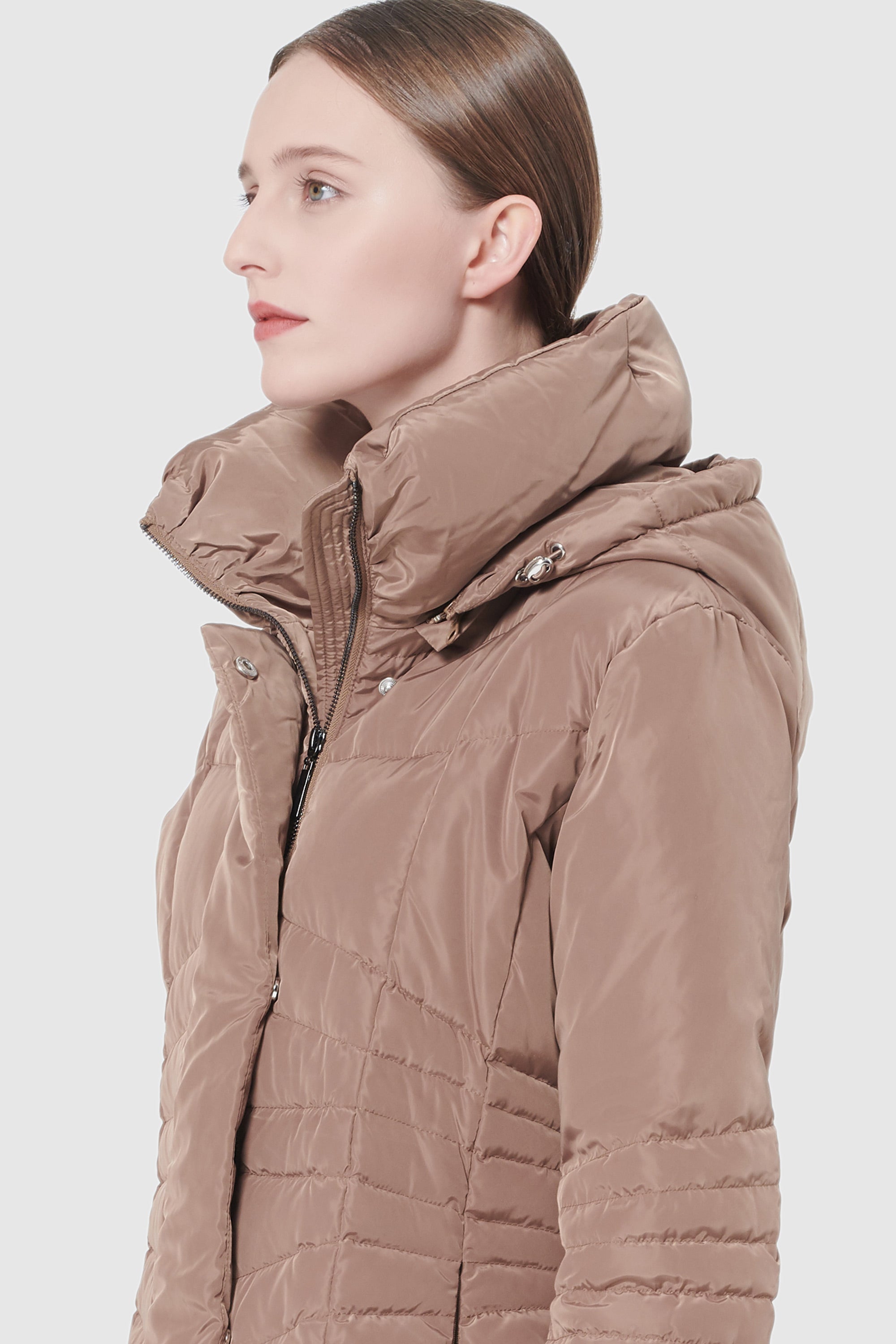 Orolay-Short Down Coat with Removable Hood-#color_Roebuck