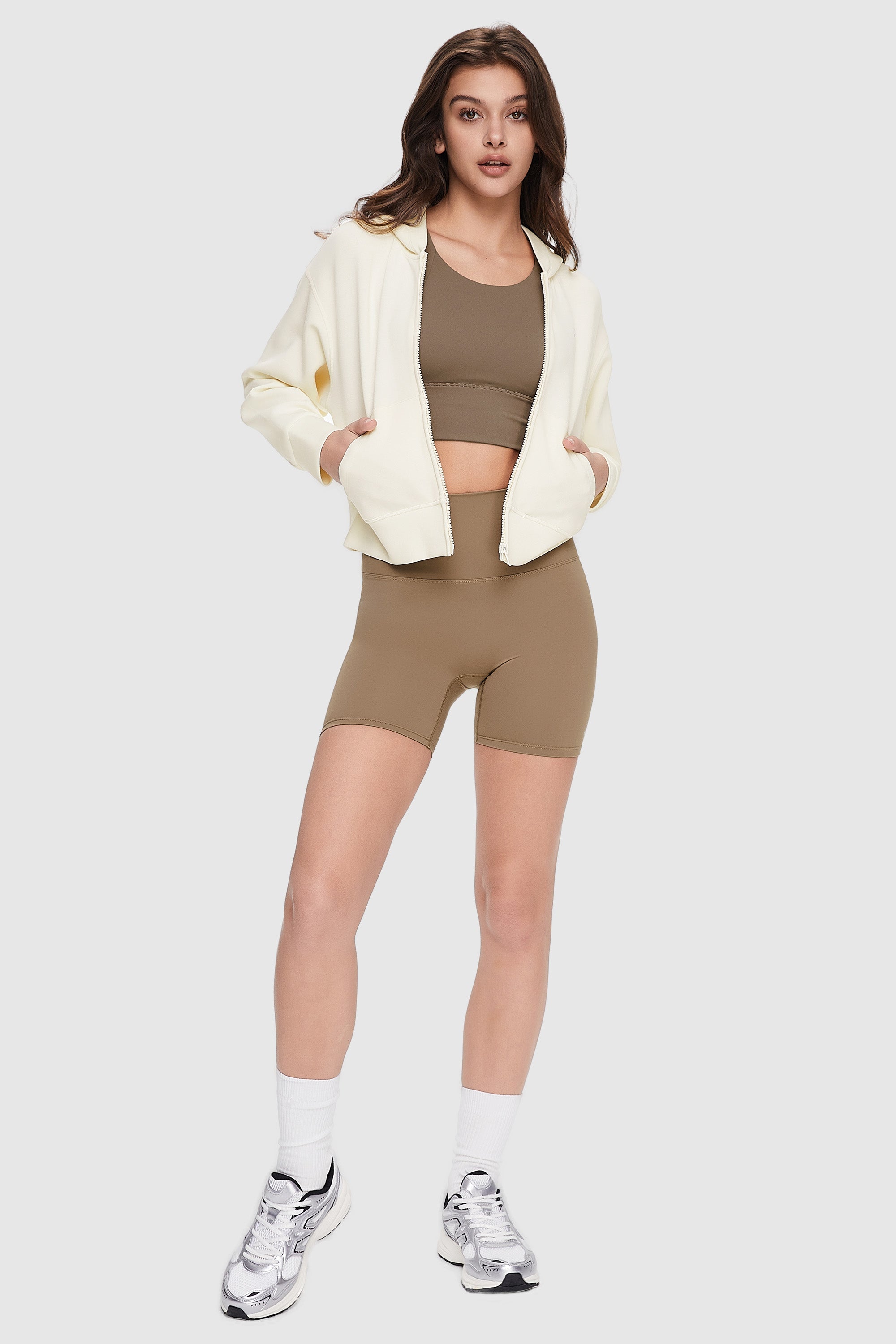 Orolay-Zip-Up Cropped Hoodie-Image 1 of Zip-Up Cropped Hoodie from Orolay - #color_Beige