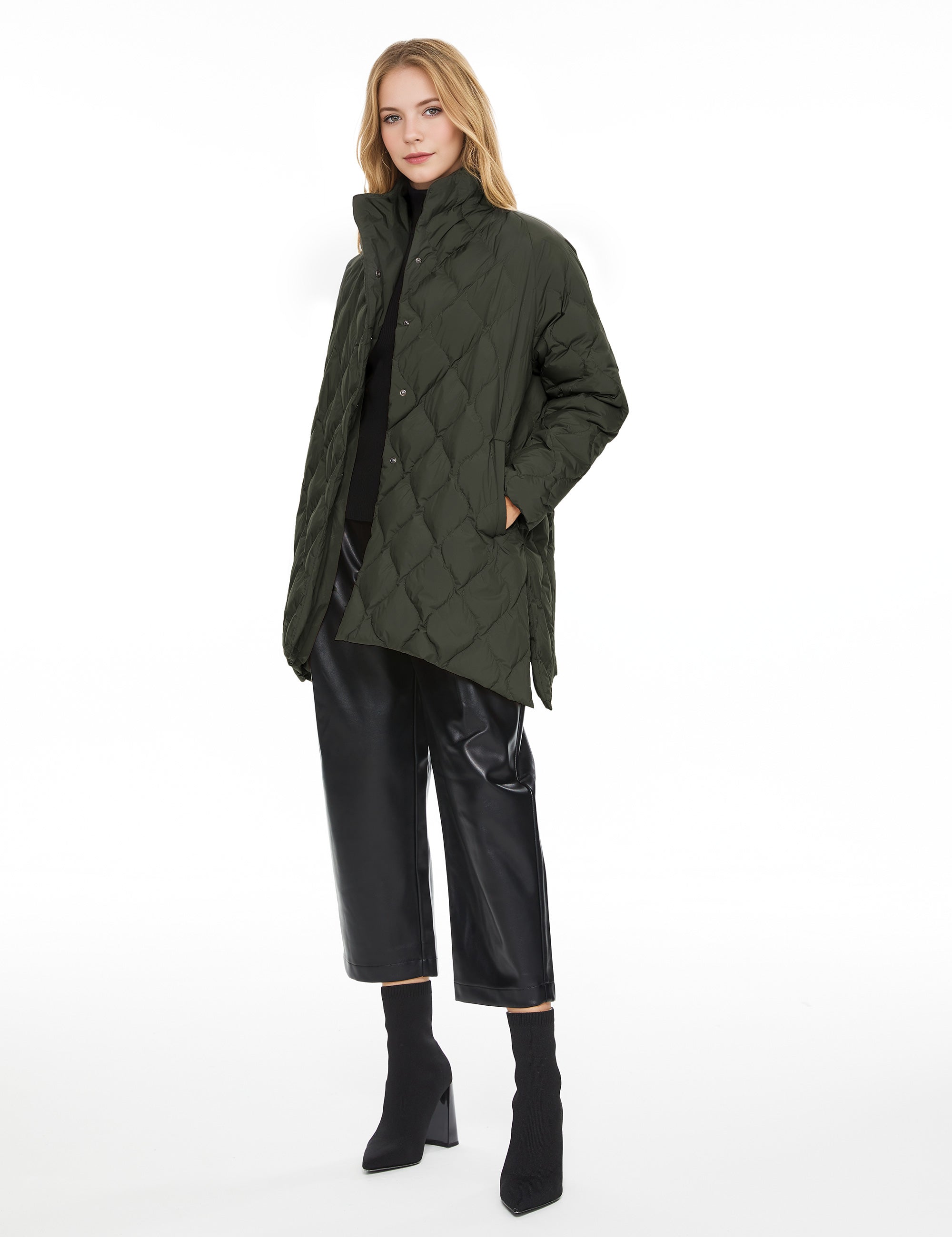 Orolay Oversized Quilted Puffer Jacket Lightweight with Pockets #color_green 