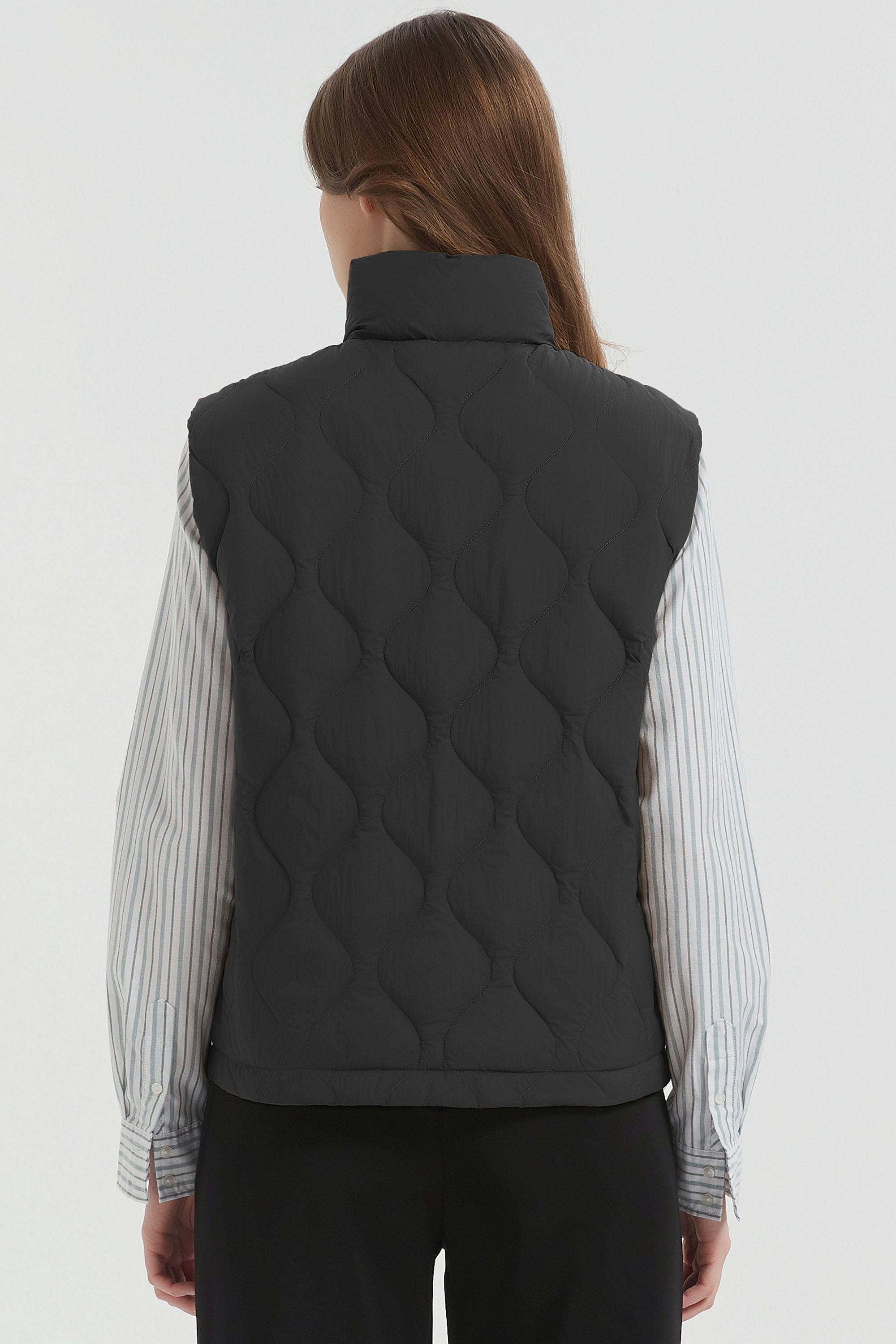 OROLAY Cropped Puffer Vest Zip Up Lightweight #color_black