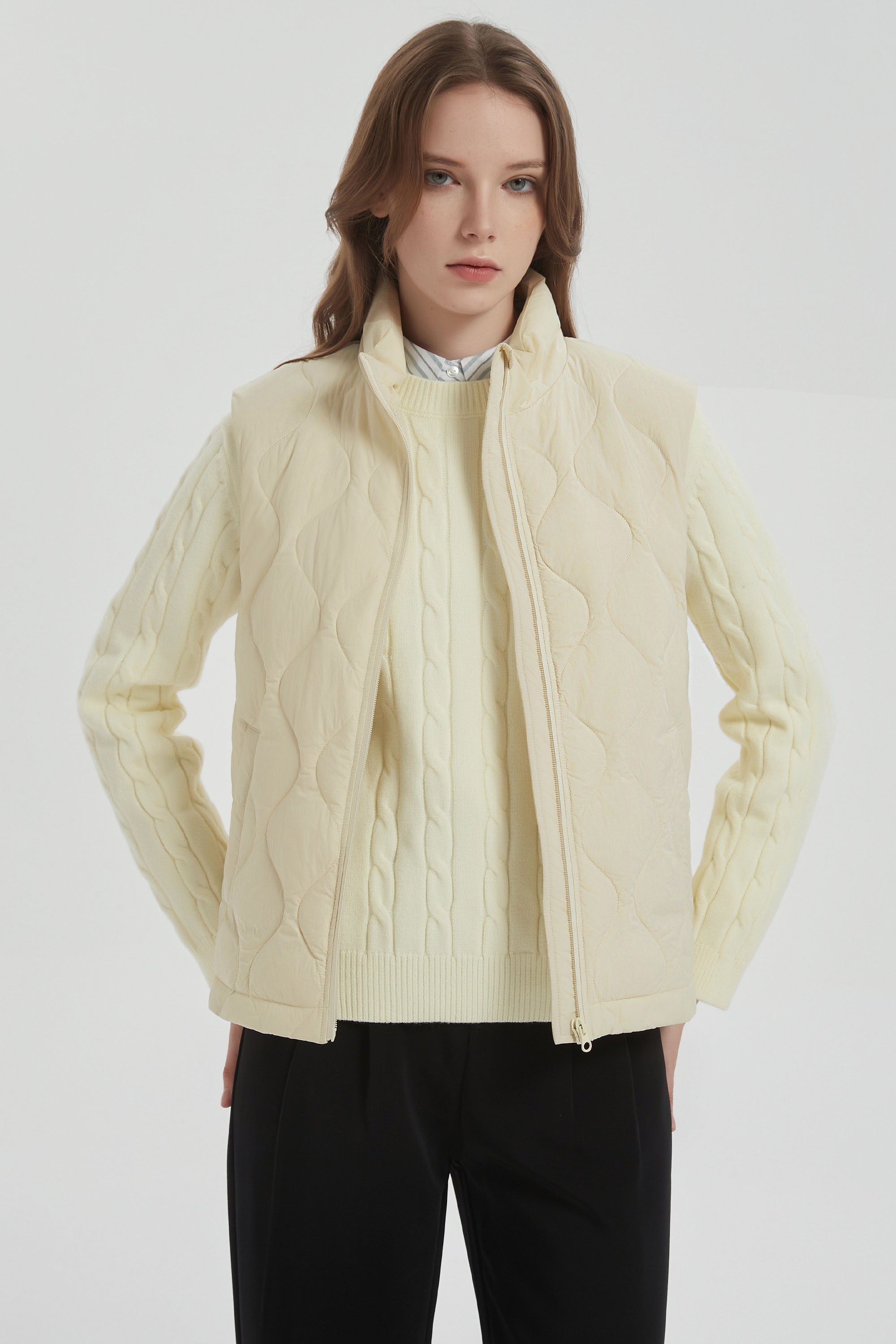 OROLAY Cropped Puffer Vest Zip Up Lightweight #color_beige