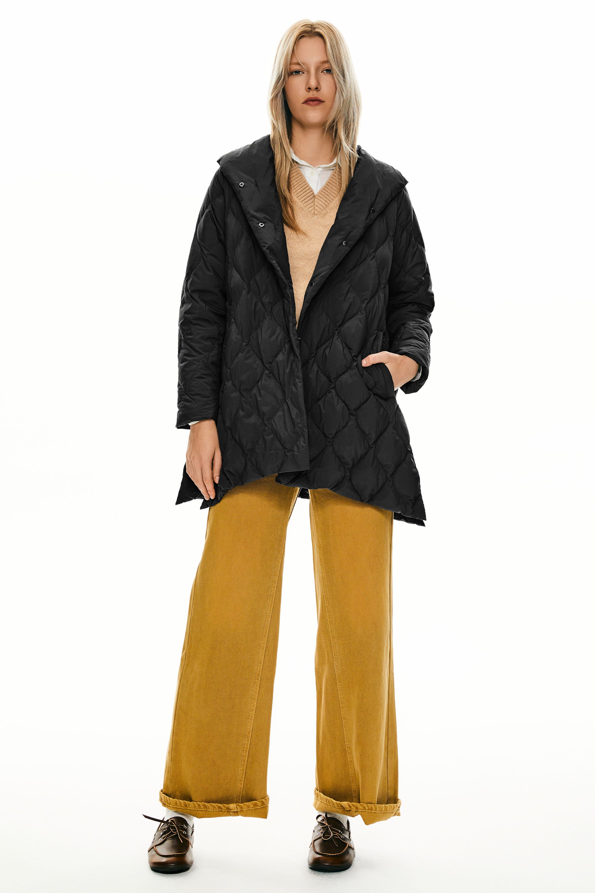 Orolay Oversized Quilted Puffer Jacket Lightweight with Pockets #color_black 