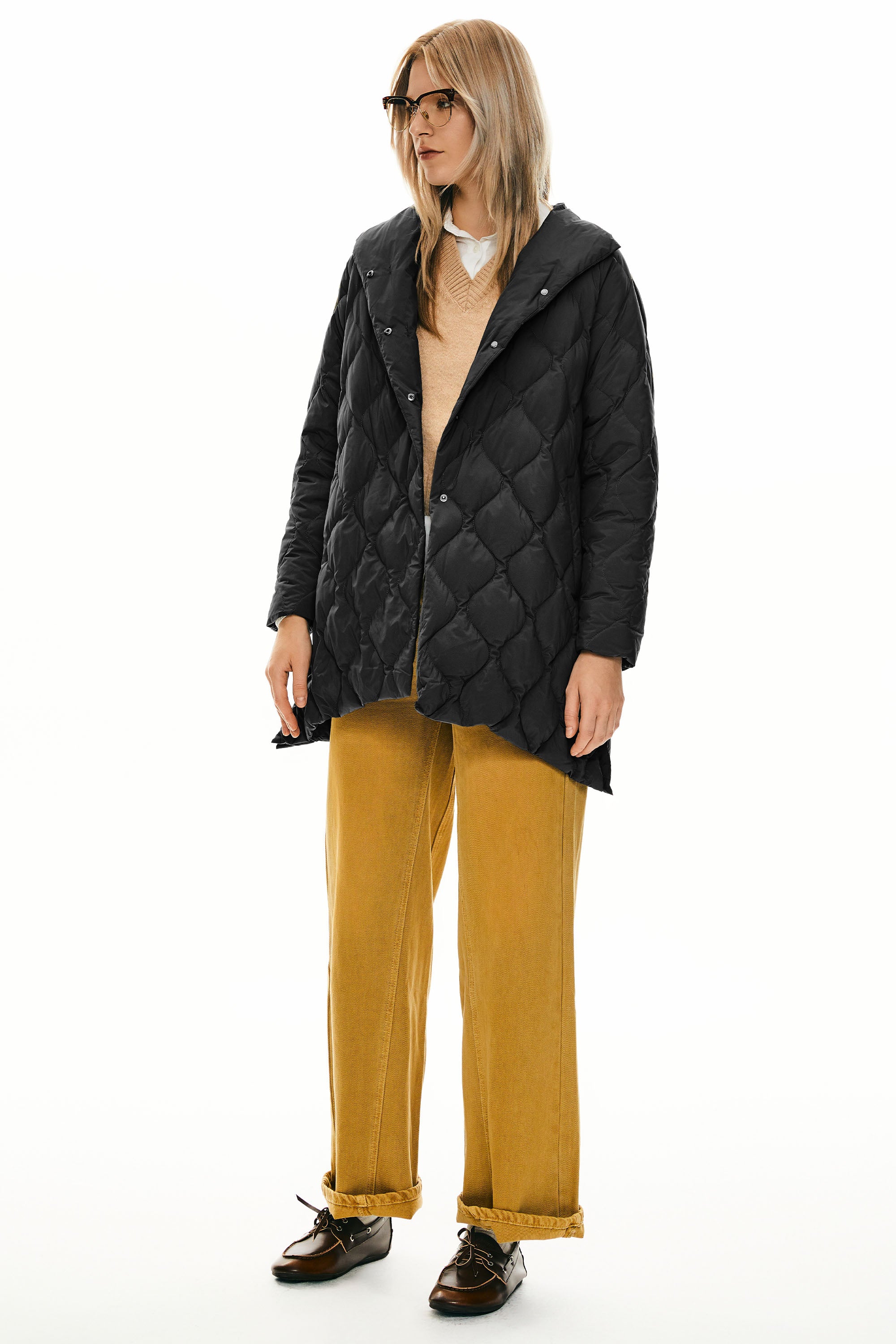 Orolay Oversized Quilted Puffer Jacket Lightweight with Pockets #color_black 